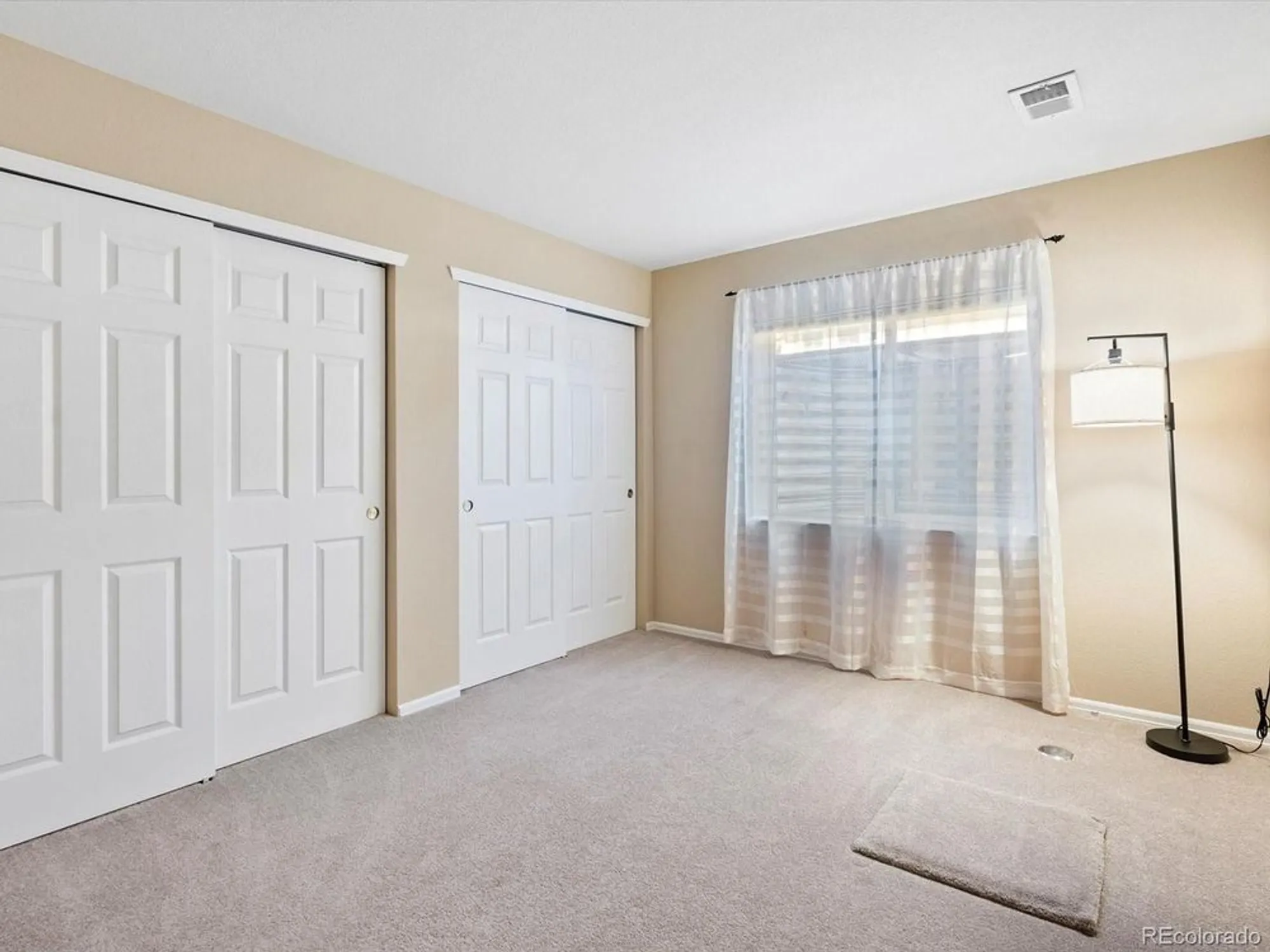 Property Slideshow image 22 of 32 | 22383 e heritage pkwy, Aurora, CO, 80016