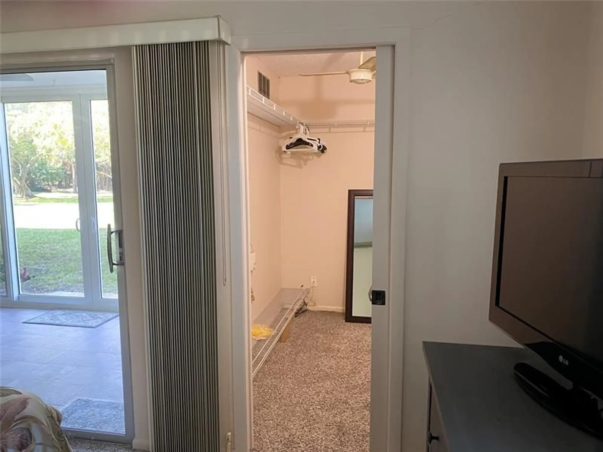 Property Slideshow image 22 of 69 | 1060 oakridge f # 1060, Deerfield Beach, FL, 33442