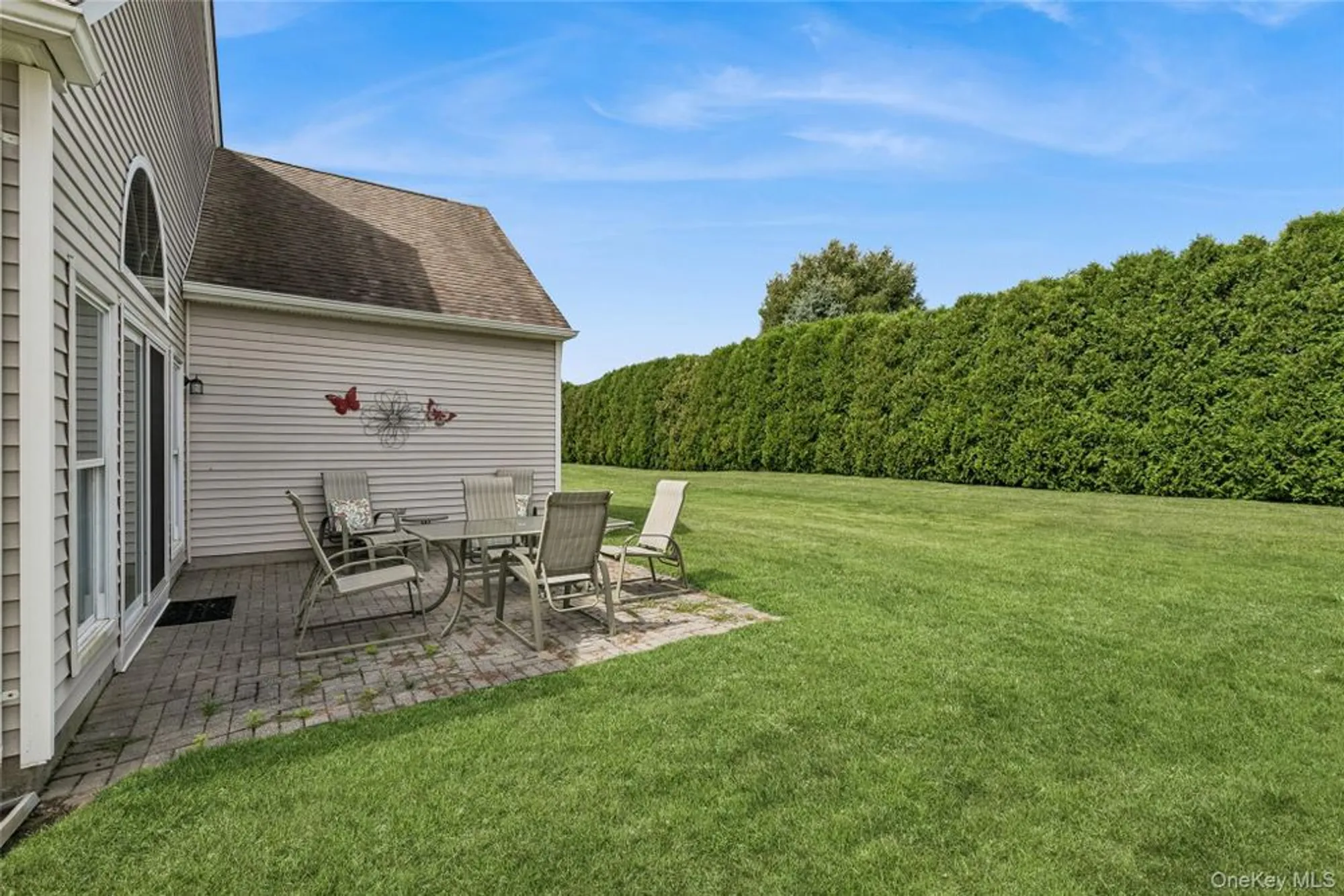 Property Slideshow image 36 of 40 | 25 louden loop, Mount Sinai, NY, 11766
