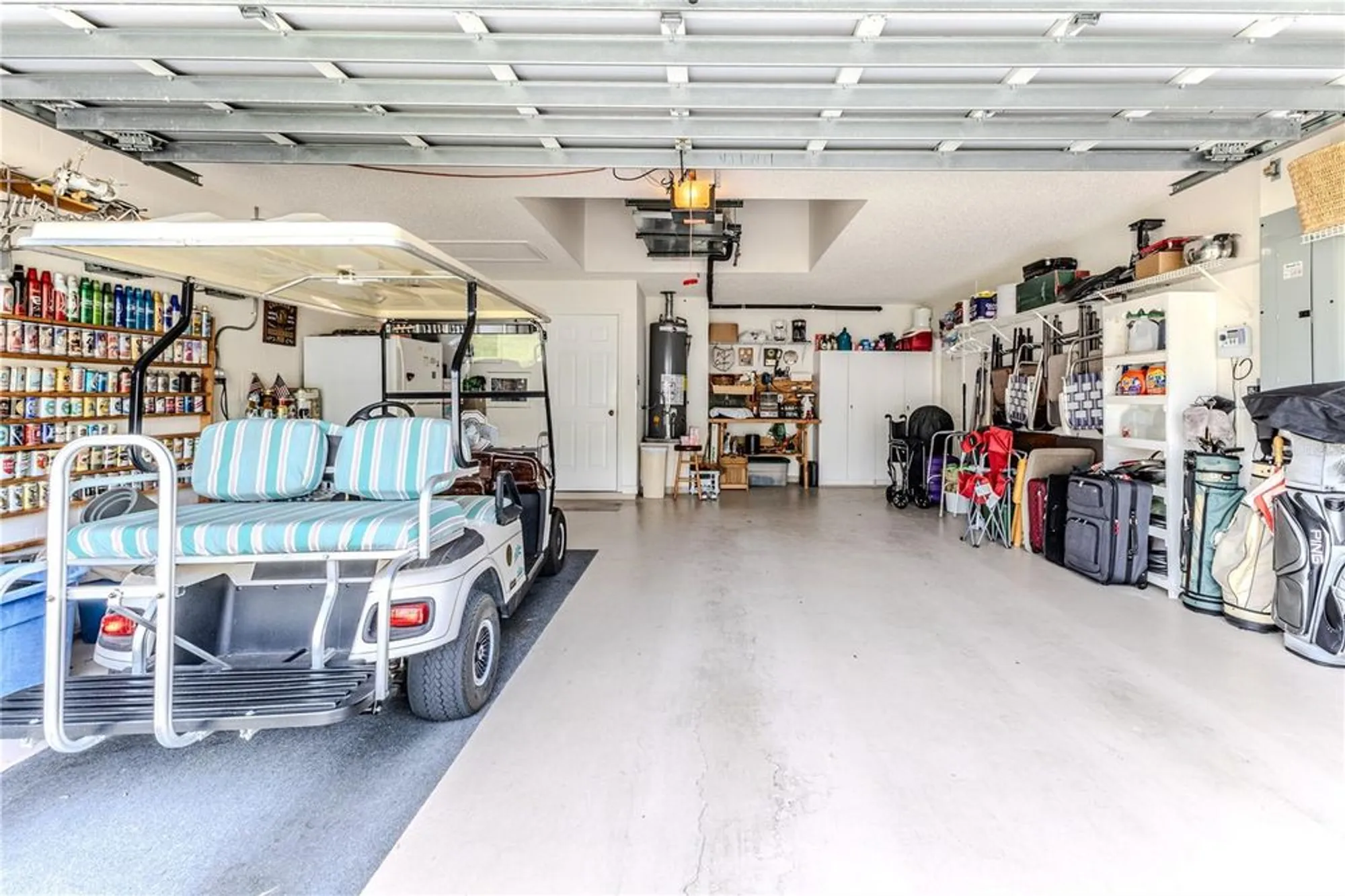 Property Slideshow image 43 of 51 | 464 mistwood ct, Spring Hill, FL, 34609