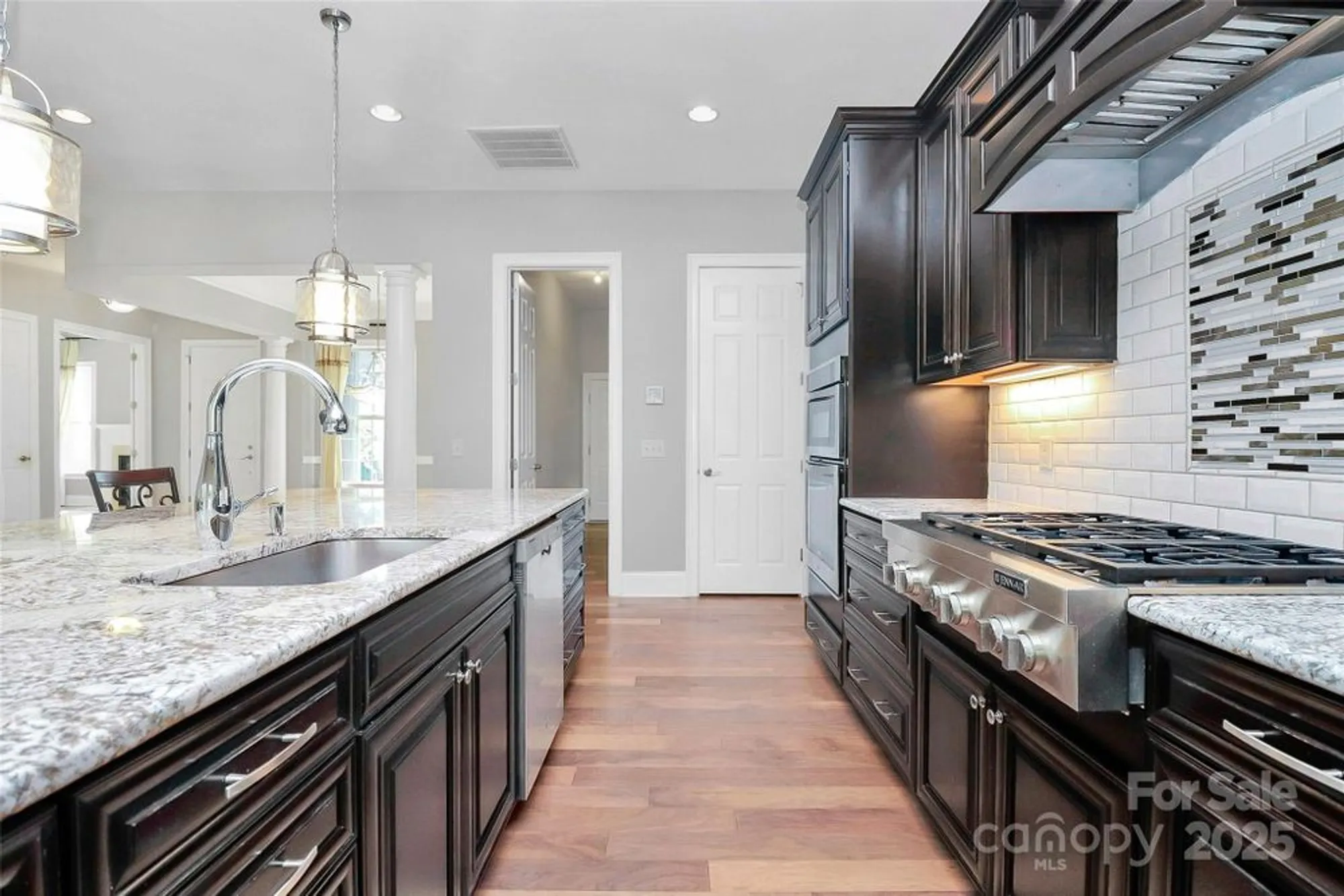 Property Slideshow image 35 of 46 | 14920 high bluff ct, Charlotte, NC, 28278