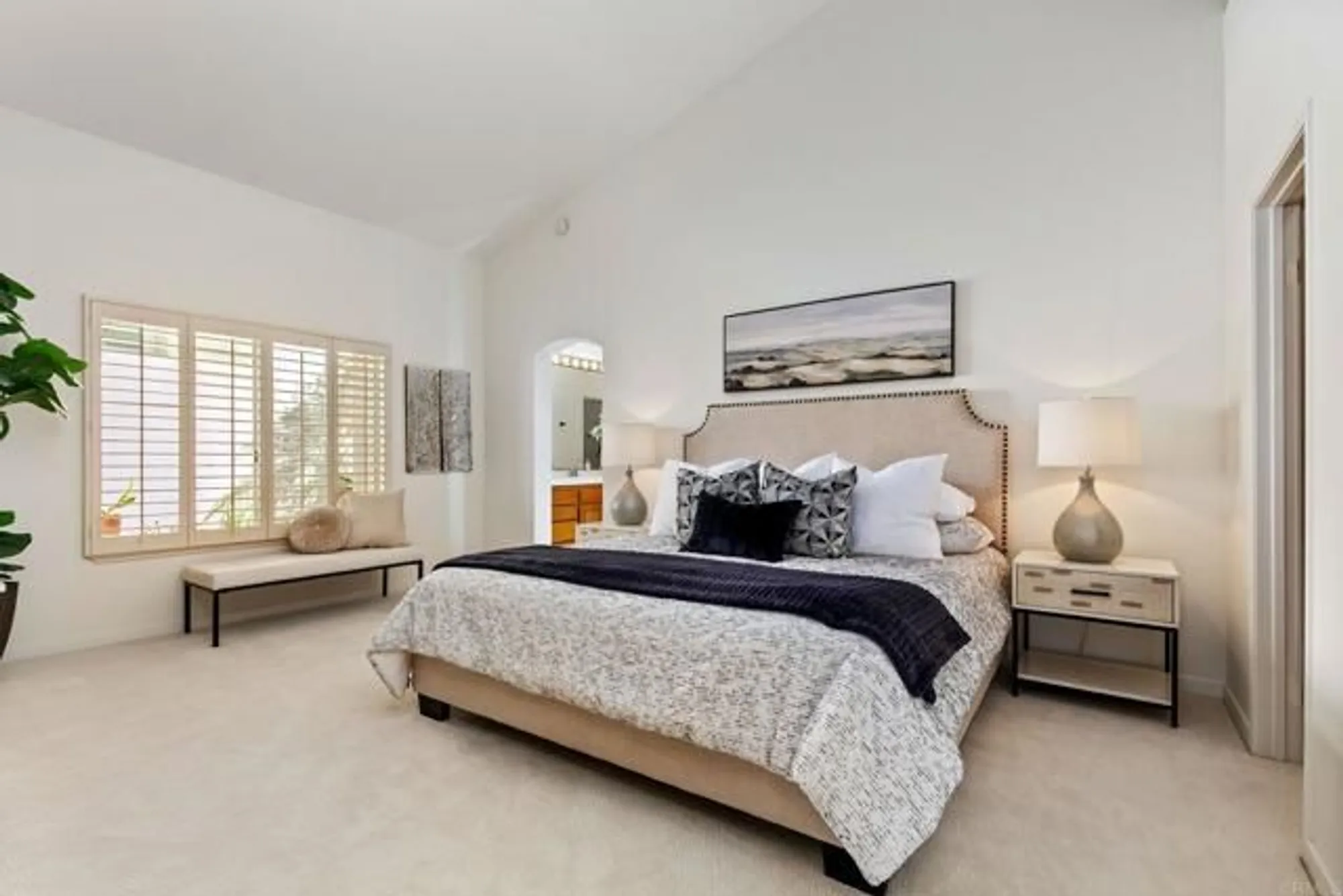 Property Slideshow image 17 of 36 | 1265 camino lorado, San Marcos, CA, 92078