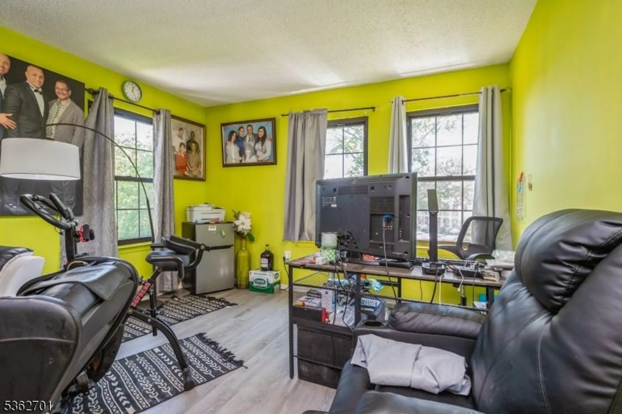 Property Slideshow image 7 of 21 | 114 griggs pl fl, East Brunswick, NJ, 08816