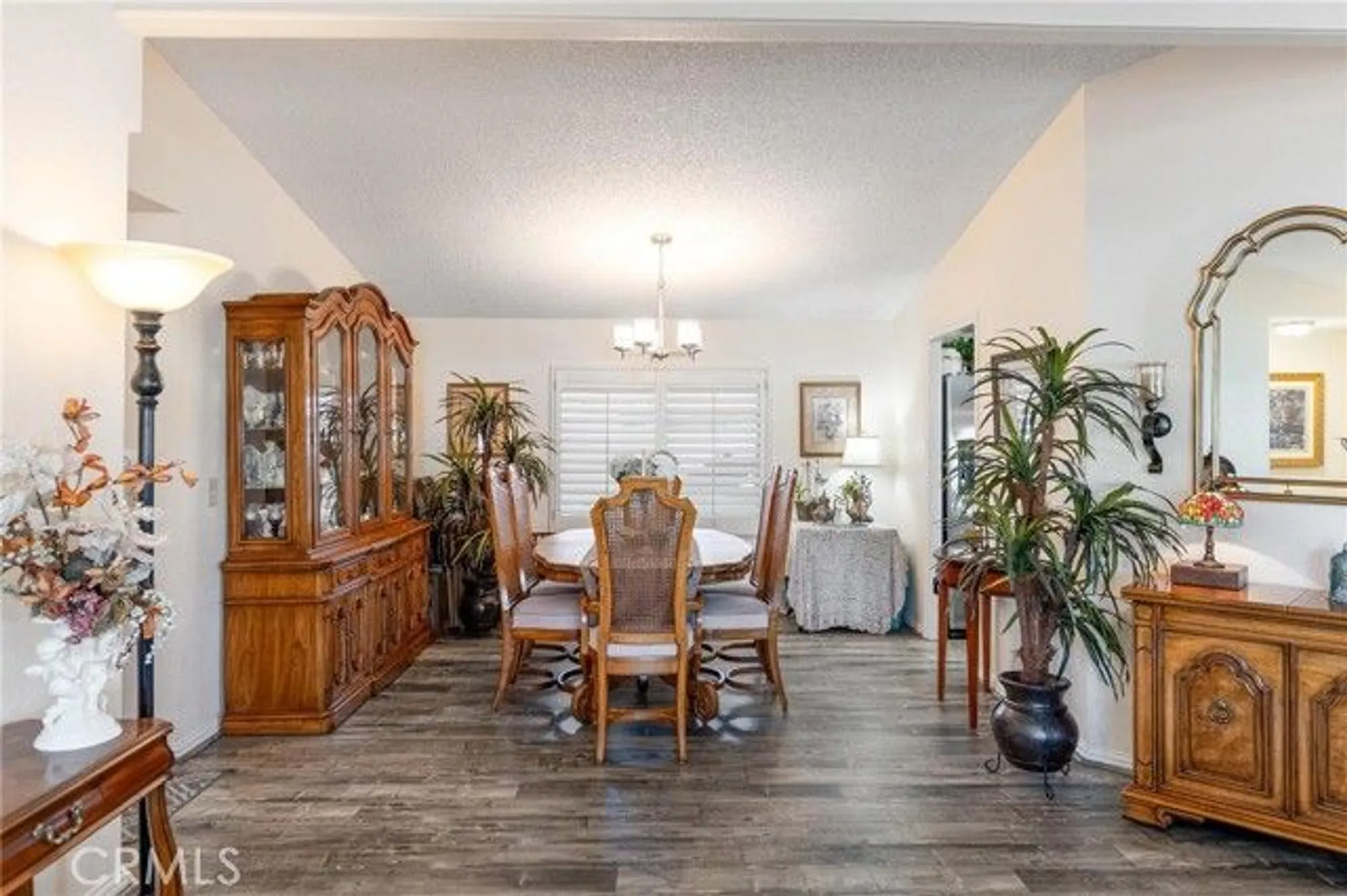 Property Slideshow image 21 of 49 | 38124 calle amigable, Murrieta, CA, 92563
