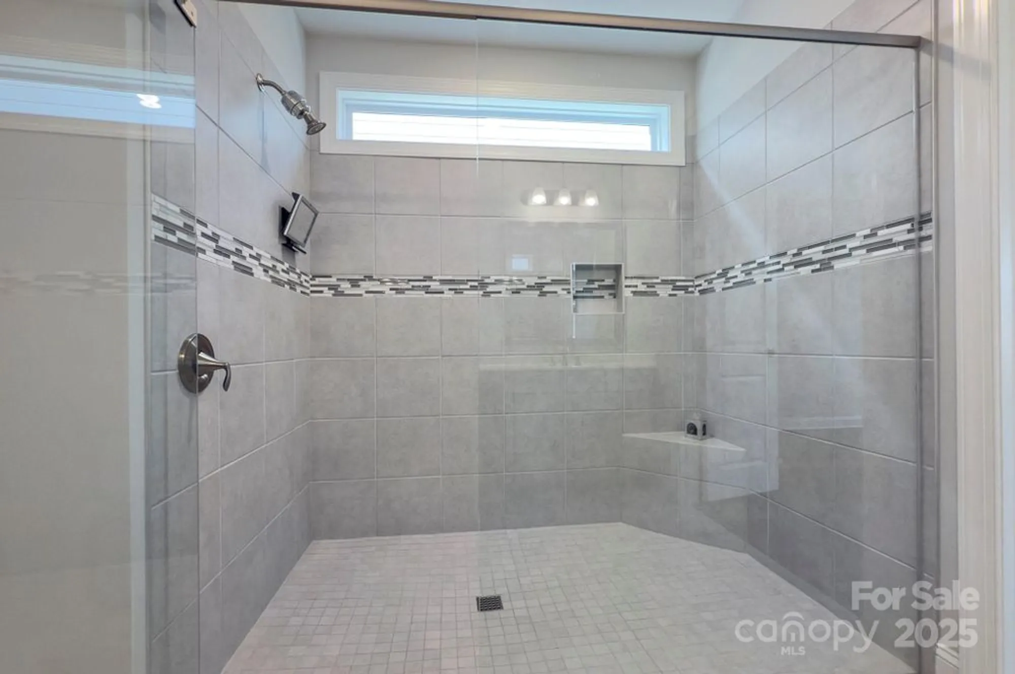 Property Slideshow image 20 of 46 | 5527 cheerful ln, Charlotte, NC, 28215
