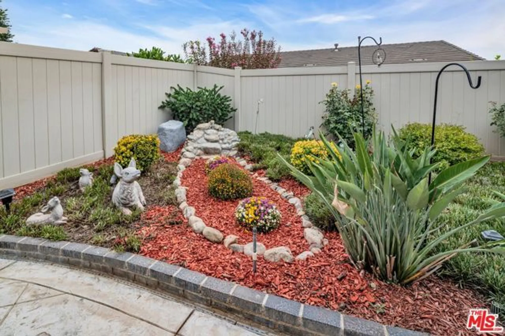 Property Slideshow image 23 of 39 | 180 kettle crk, Beaumont, CA, 92223