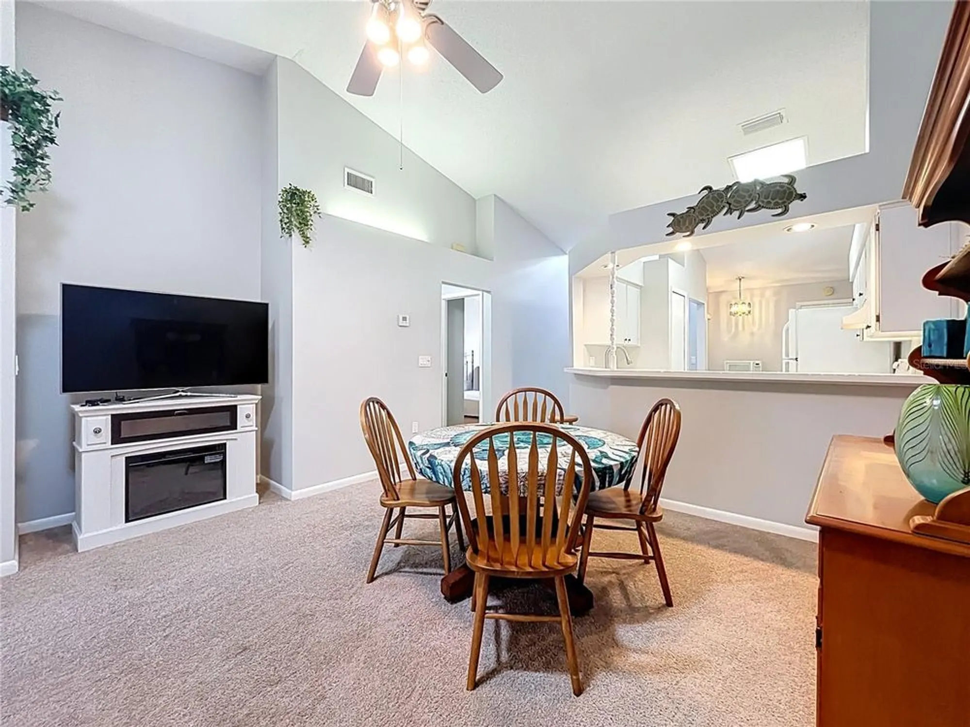 Property Slideshow image 15 of 55 | 5530 rosewall cir, Leesburg, FL, 34748