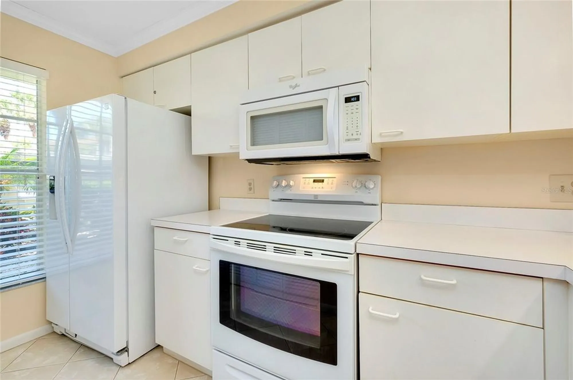 Property Slideshow image 5 of 53 | 1018 wexford blvd # 1018, Venice, FL, 34293