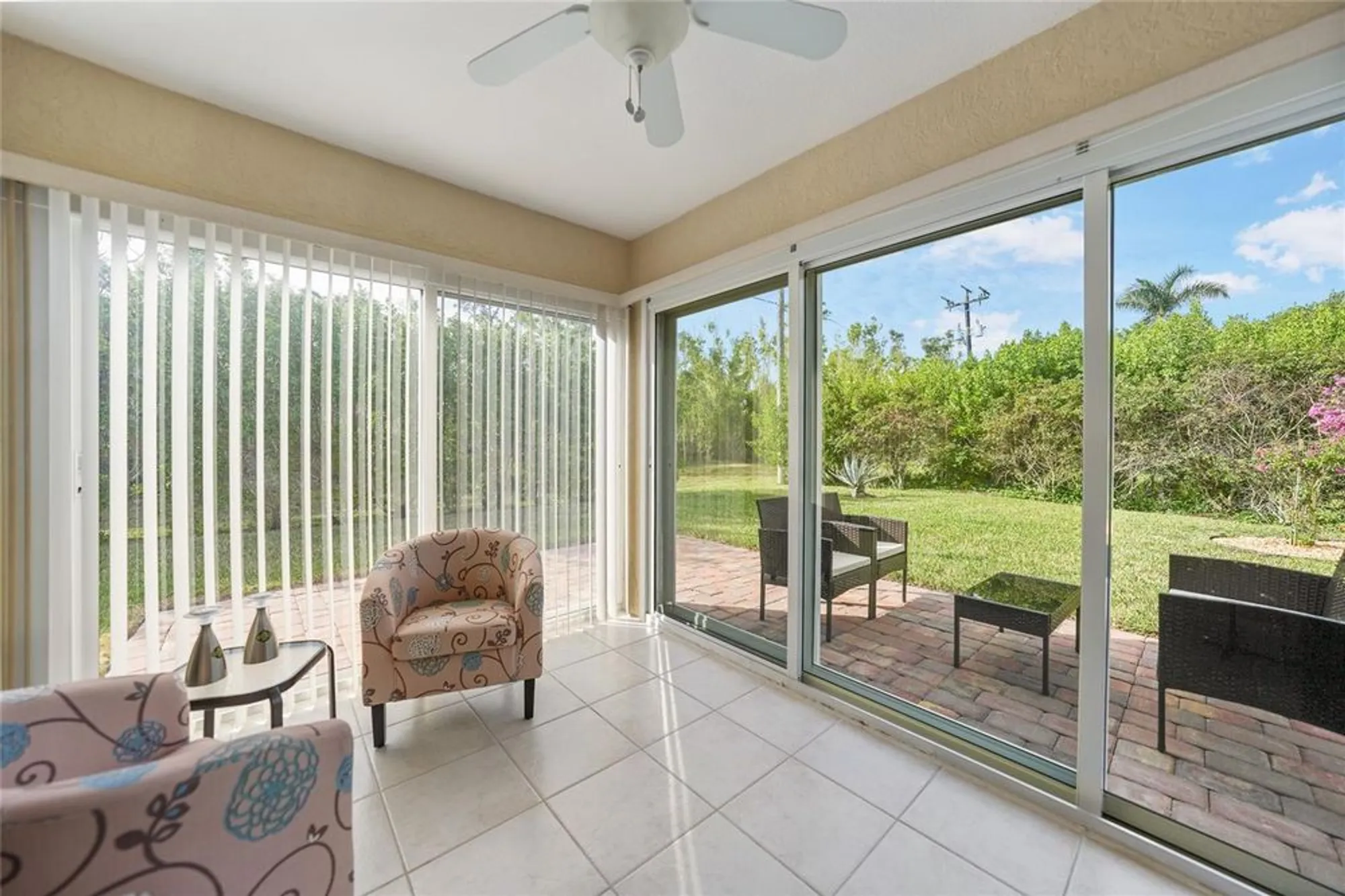 Property Slideshow image 31 of 64 | 530 islamorada blvd, Punta Gorda, FL, 33955