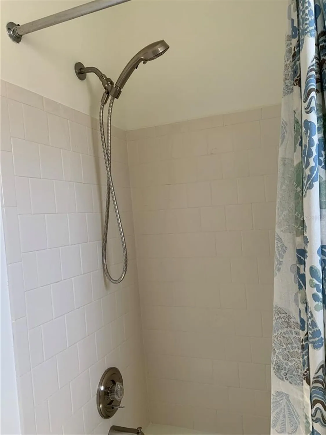 Property Slideshow image 19 of 20 | 2617 riverbluff pkwy # v151, Sarasota, FL, 34231