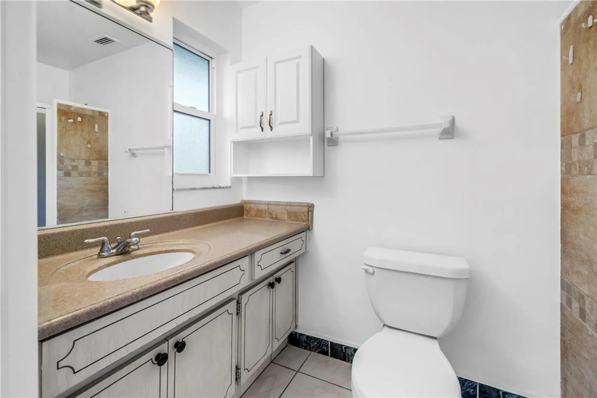 Property Slideshow image 27 of 39 | 7081 lafayette n # 7081, Pinellas Park, FL, 33781