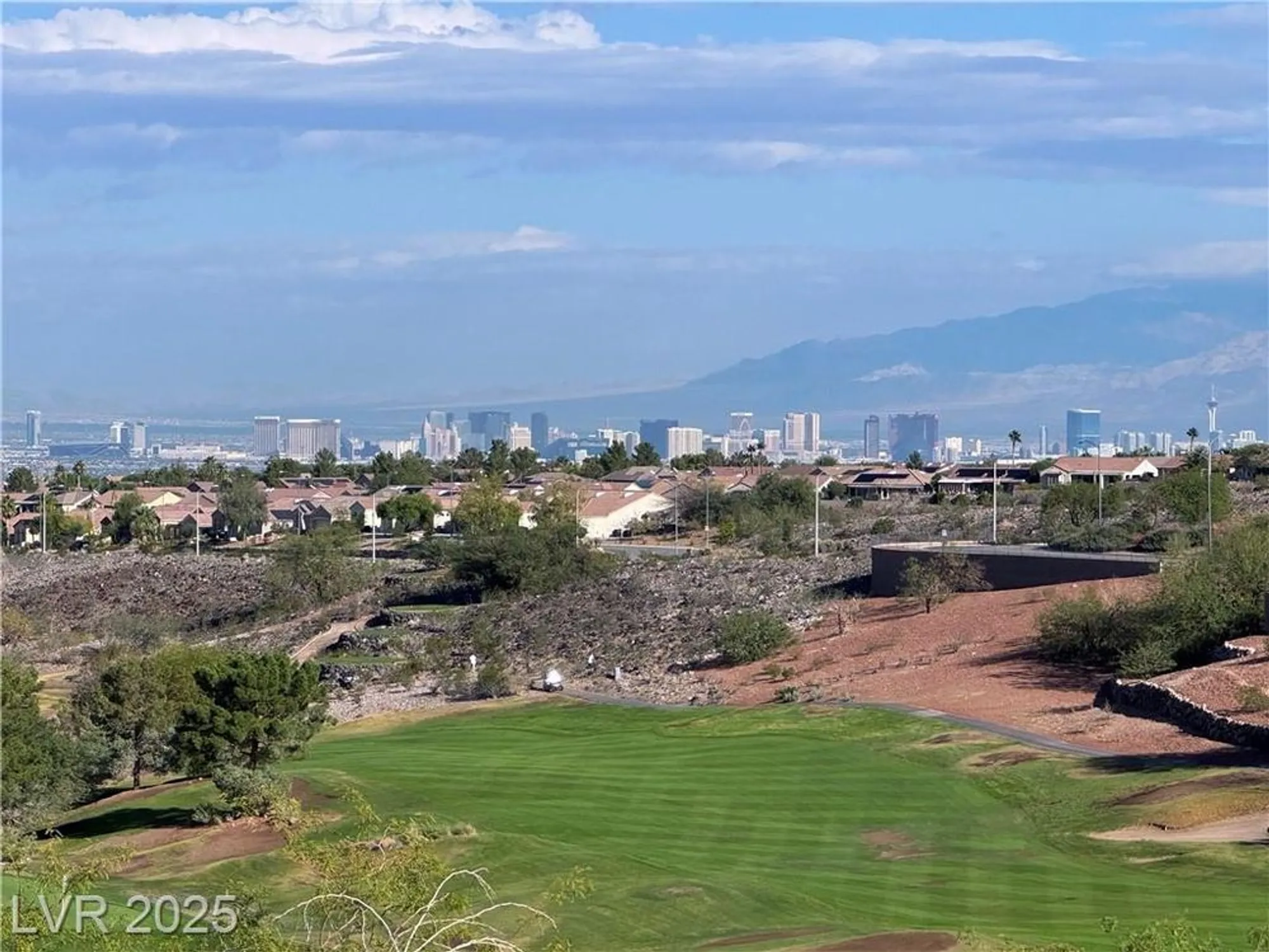 Property Slideshow image 14 of 66 | 2784 cherrydale falls dr, Henderson, NV, 89052