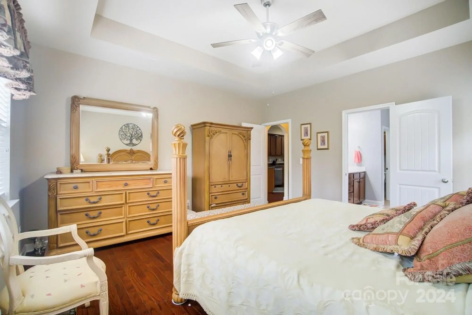 Property Slideshow image 19 of 47 | 8928 carneros creek rd, Charlotte, NC, 28214