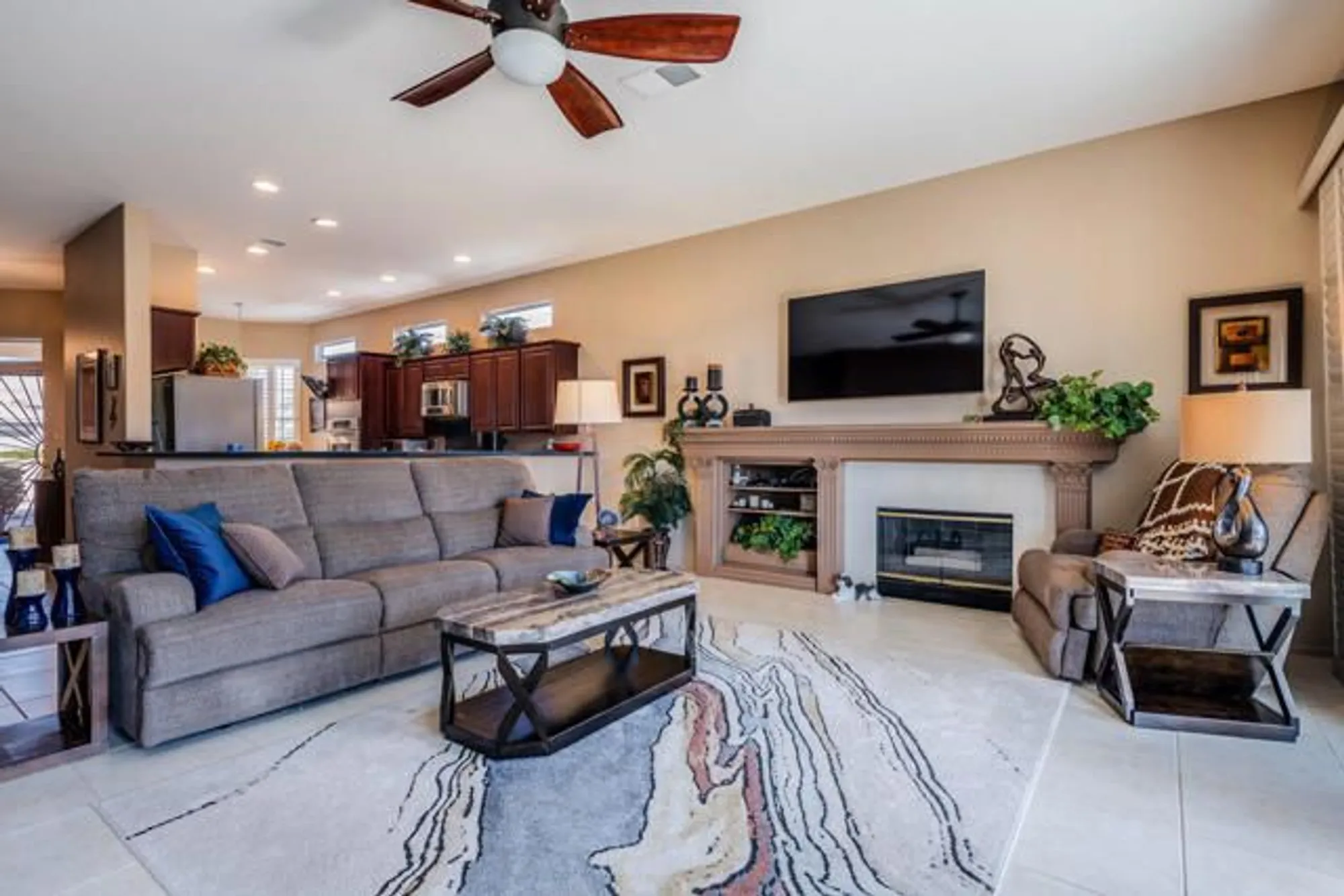 Property Slideshow image 16 of 30 | 44390 royal lytham dr, Indio, CA, 92201