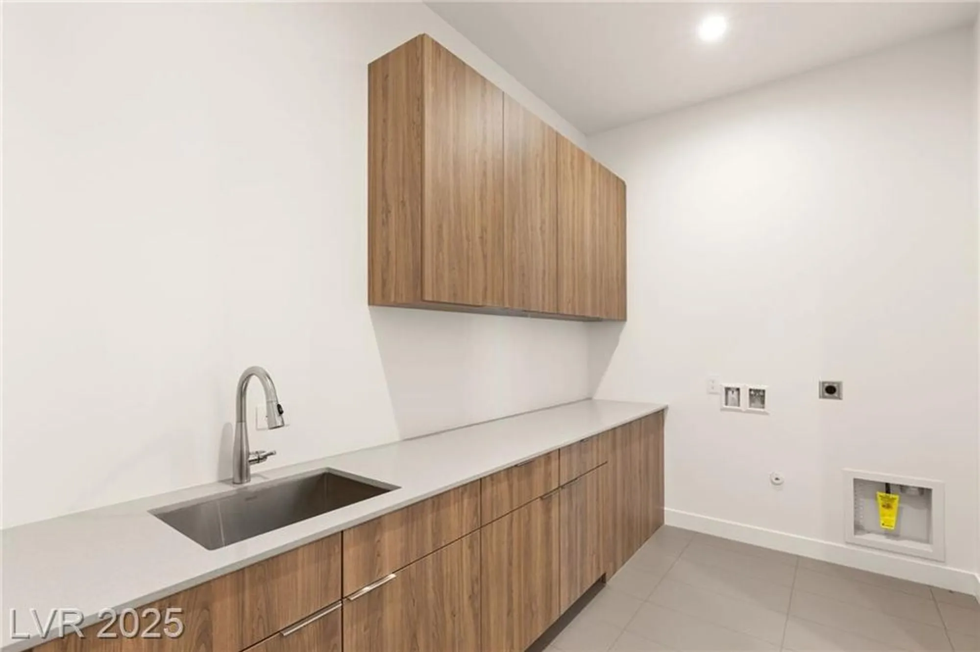 Property Slideshow image 31 of 57 | 25 canyon bay dr, Henderson, NV, 89011