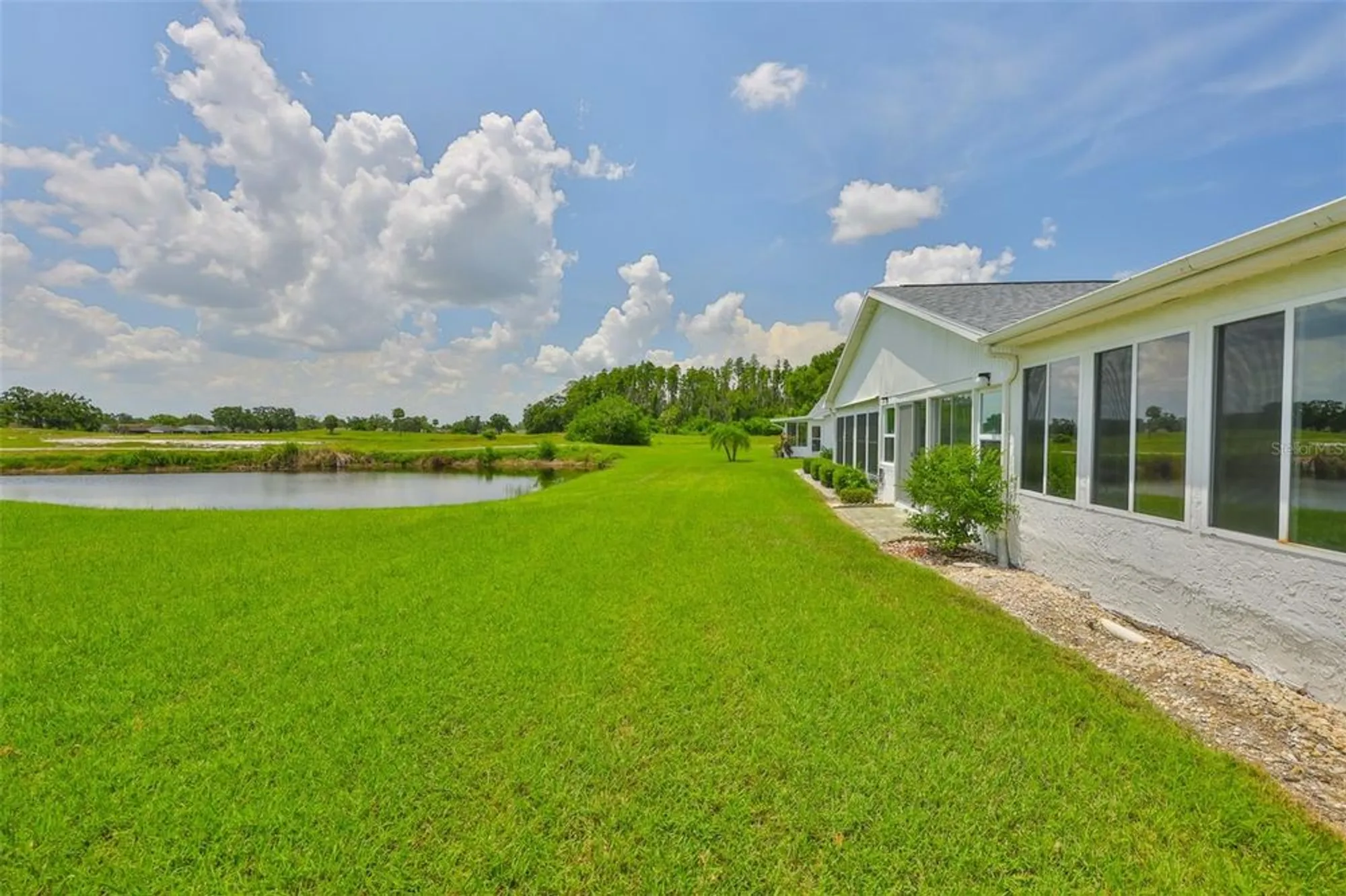 Property Slideshow image 31 of 64 | 2347 gainesborough loop # 2347, Sun City Center, FL, 33573