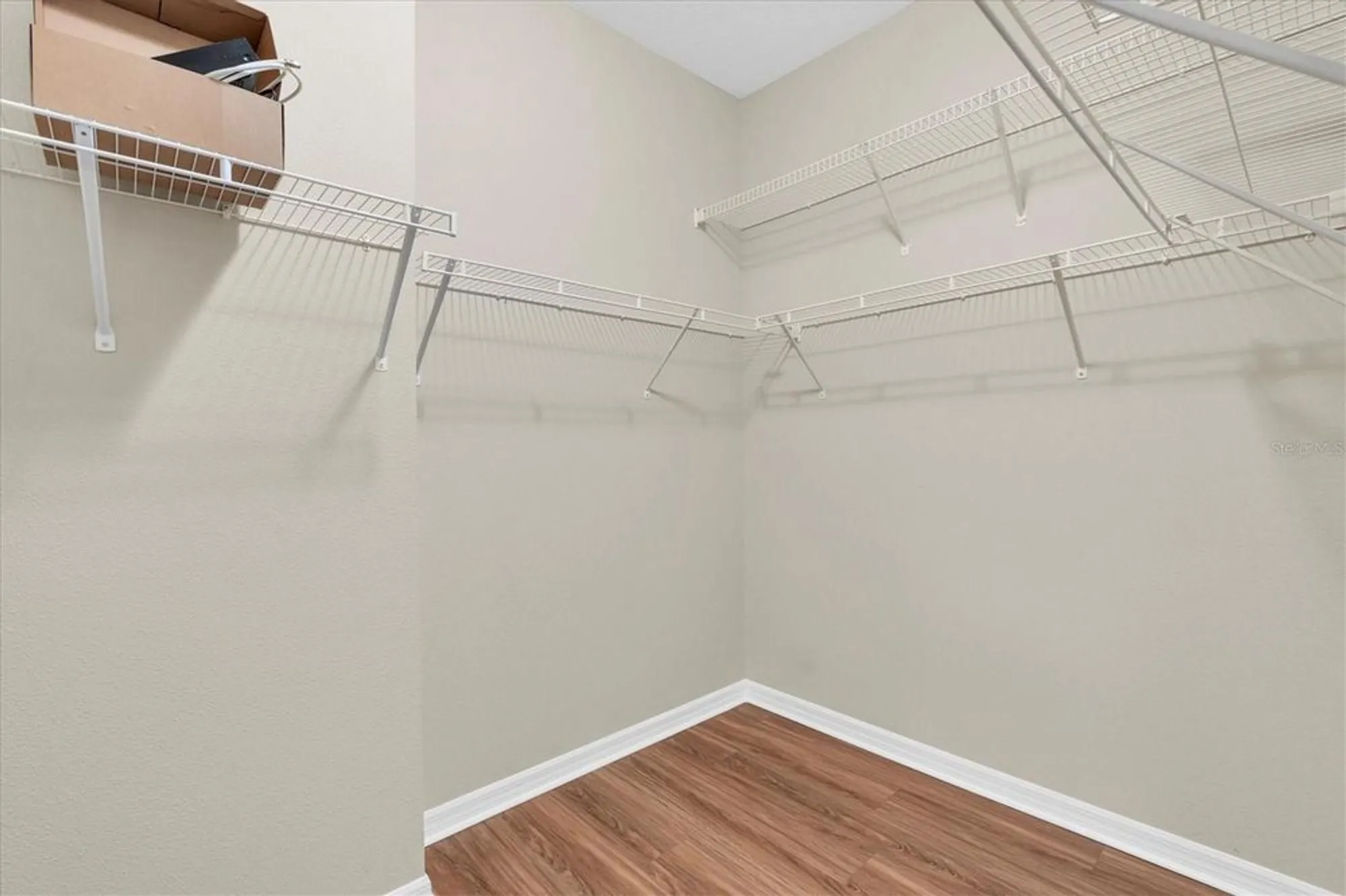 Property Slideshow image 13 of 41 | 11236 merganser way, New Port Richey, FL, 34654