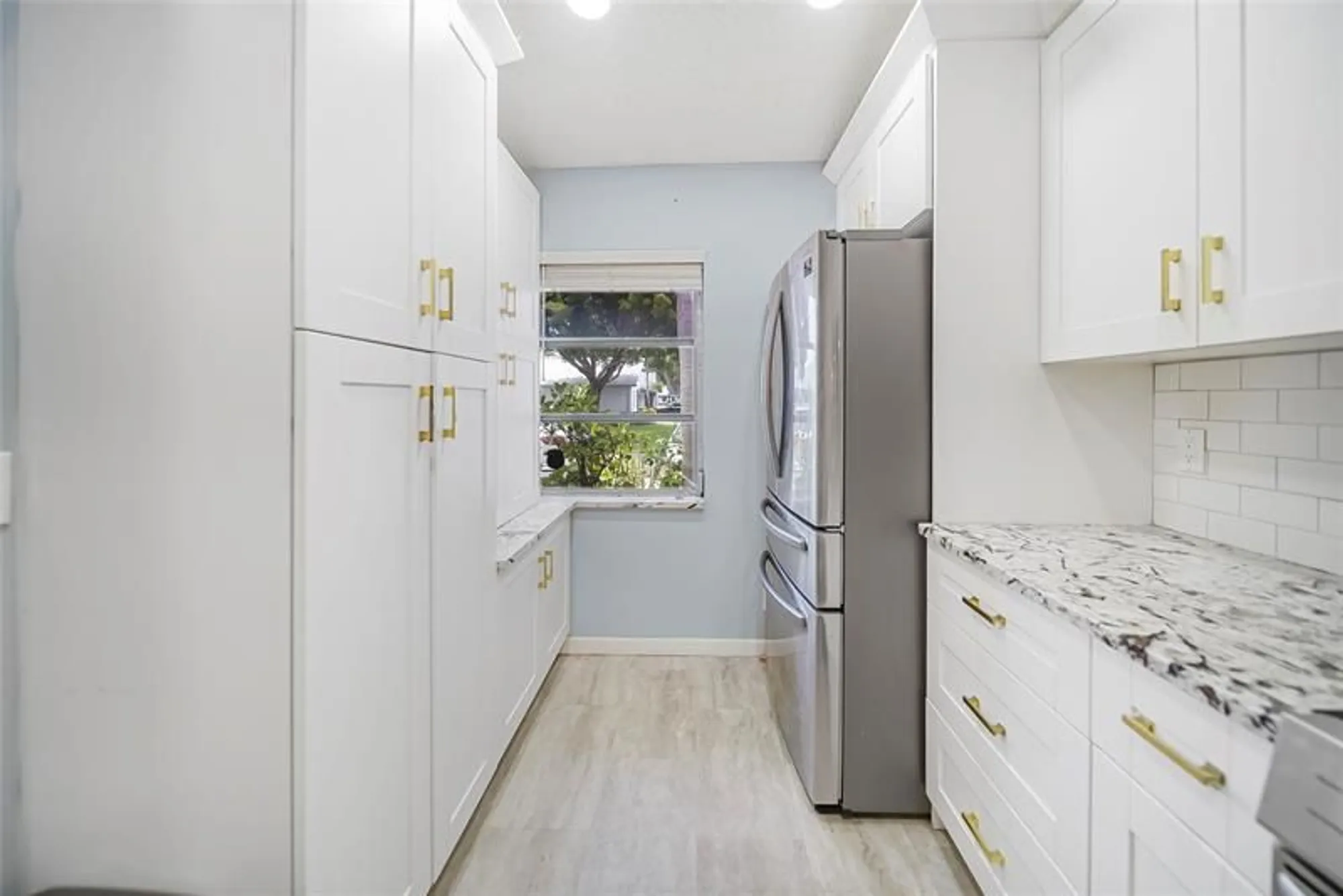 Property Slideshow image 5 of 34 | 18527 horizon ave b, Boca Raton, FL, 33496