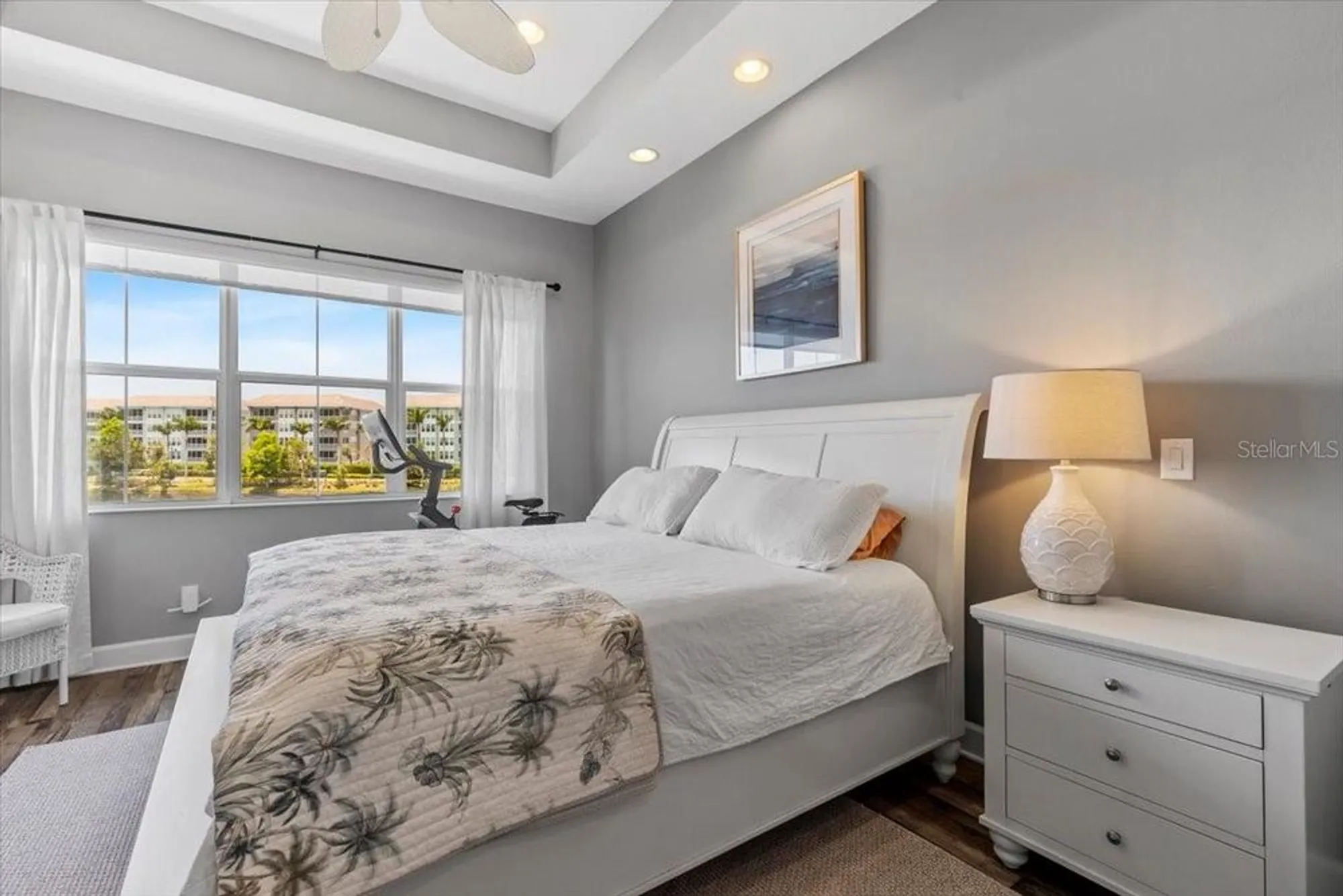 Property Slideshow image 32 of 88 | 340 sapphire lake dr 202, Bradenton, FL, 34209