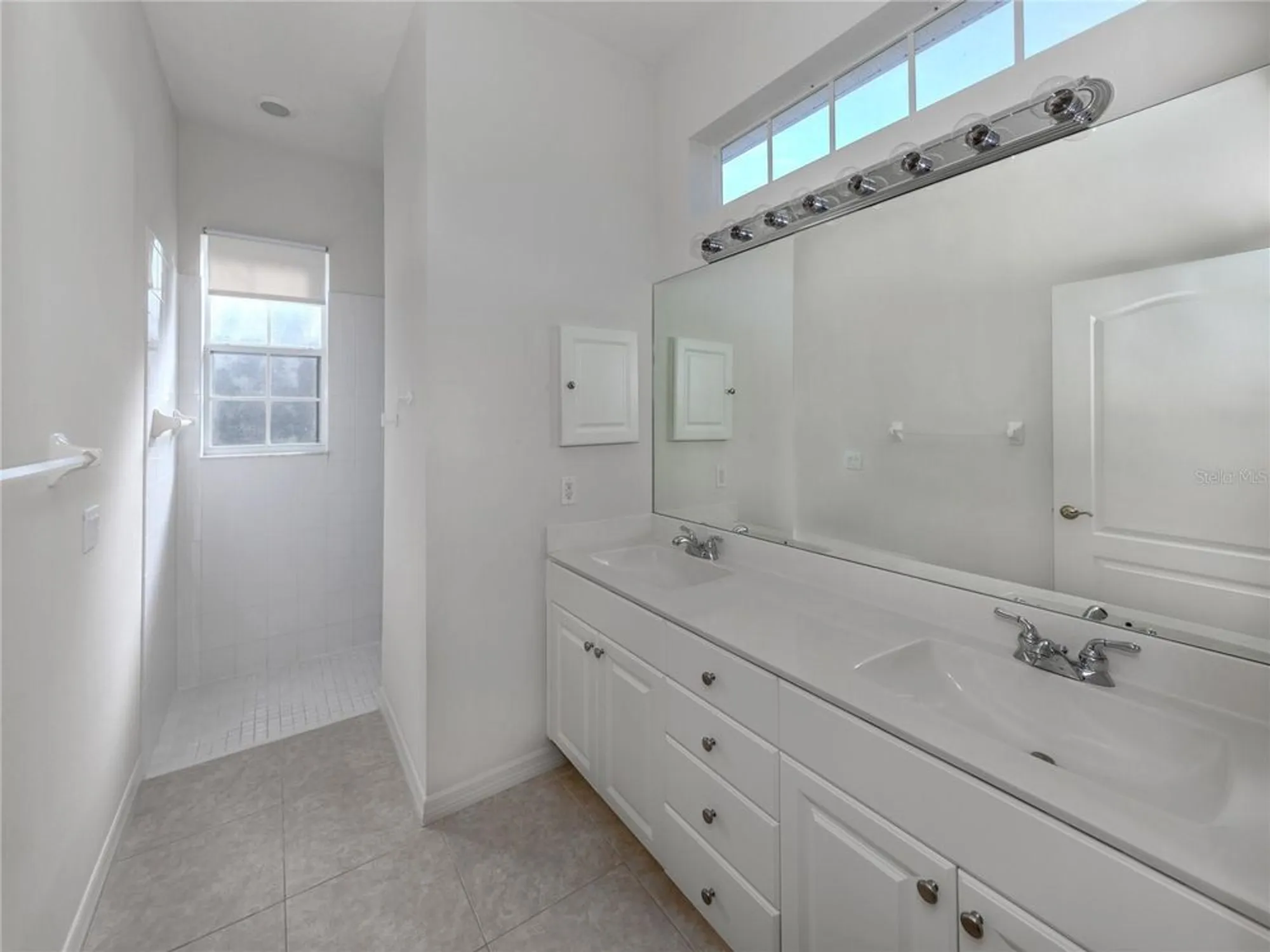 Property Slideshow image 21 of 33 | 1622 monarch dr # 1622, Venice, FL, 34293