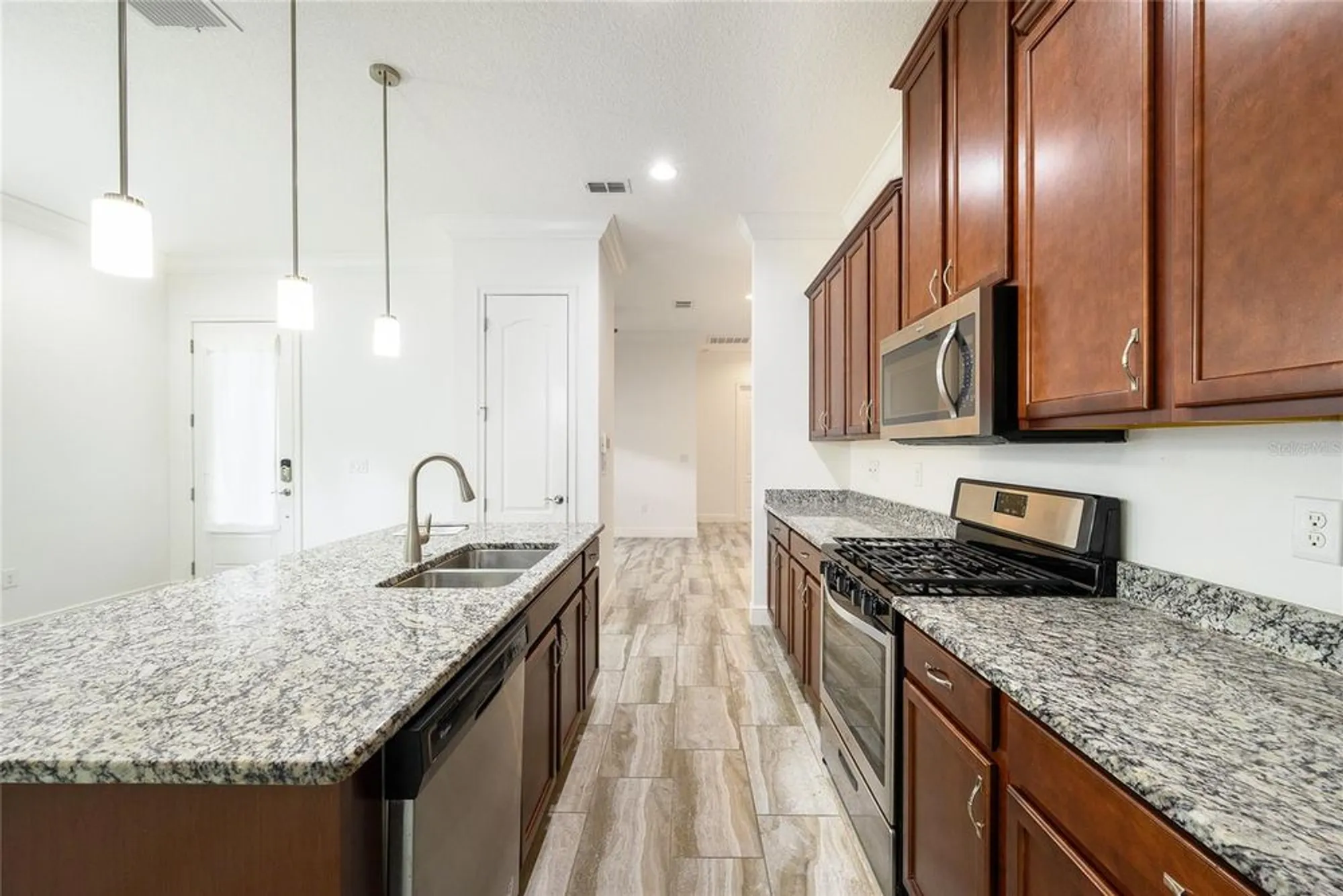 Property Slideshow image 7 of 53 | 2491 yellow brick rd, Saint Cloud, FL, 34772