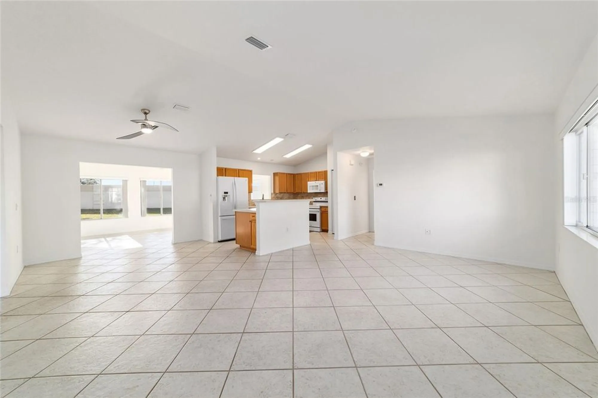 Property Slideshow image 7 of 66 | 14280 se 85th ave, Summerfield, FL, 34491