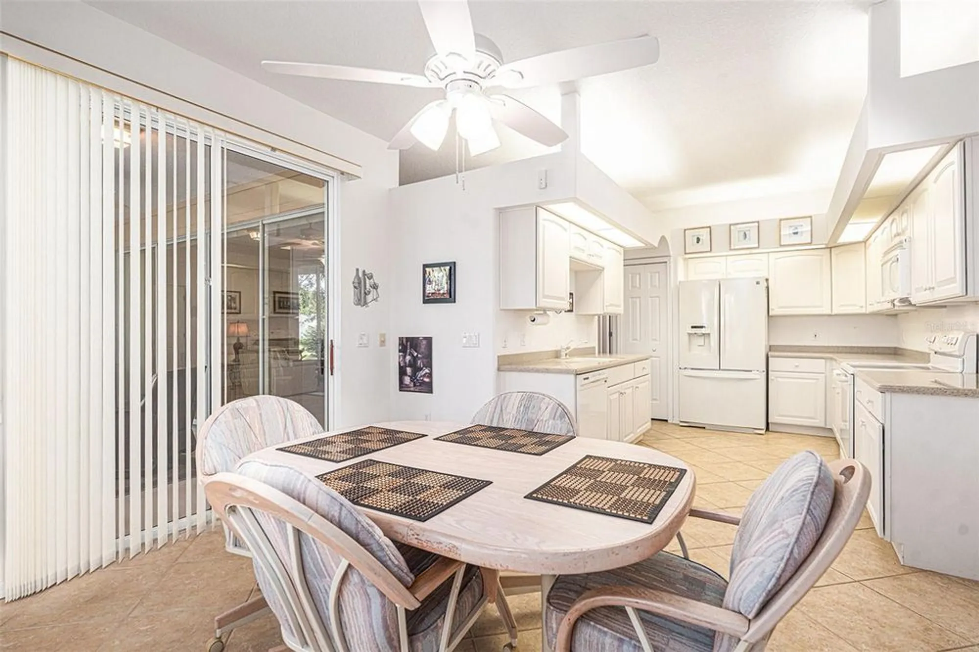 Property Slideshow image 14 of 30 | 18630 bellevista ct, Hudson, FL, 34667