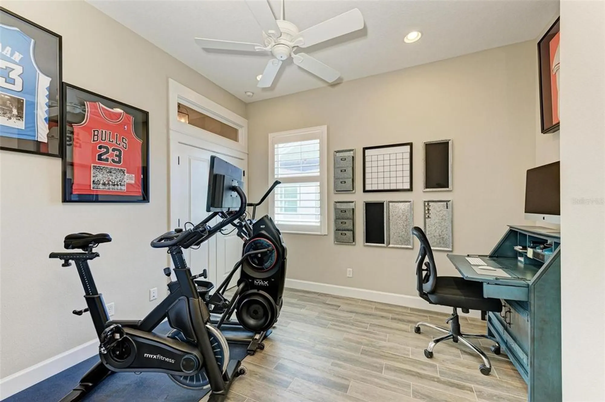 Property Slideshow image 35 of 97 | 367 compass point dr 201, Bradenton, FL, 34209