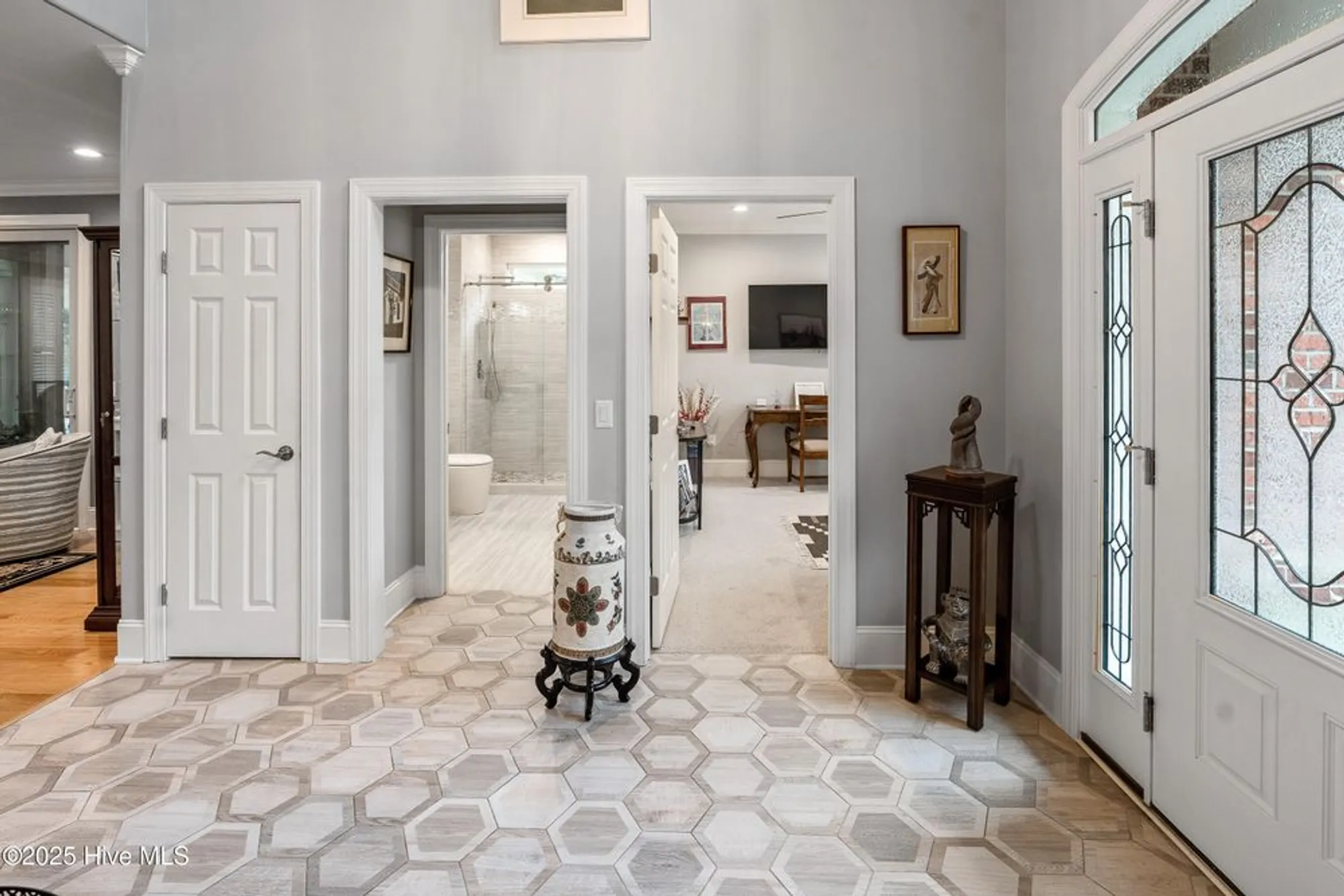 Property Slideshow image 6 of 62 | 704 squire ln, Wilmington, NC, 28411