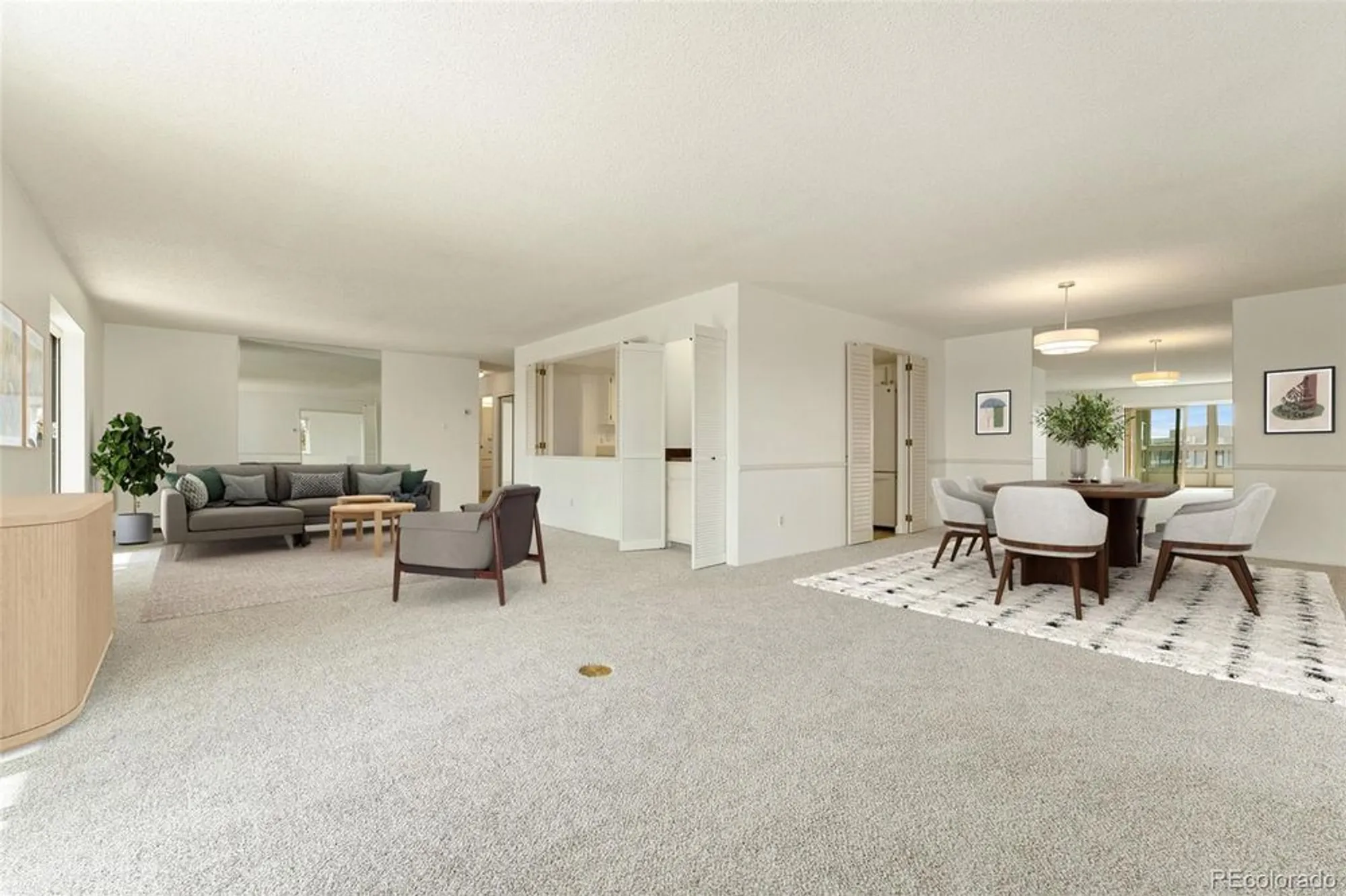 Property Slideshow image 3 of 43 | 13890 e marina dr 606, Aurora, CO, 80014