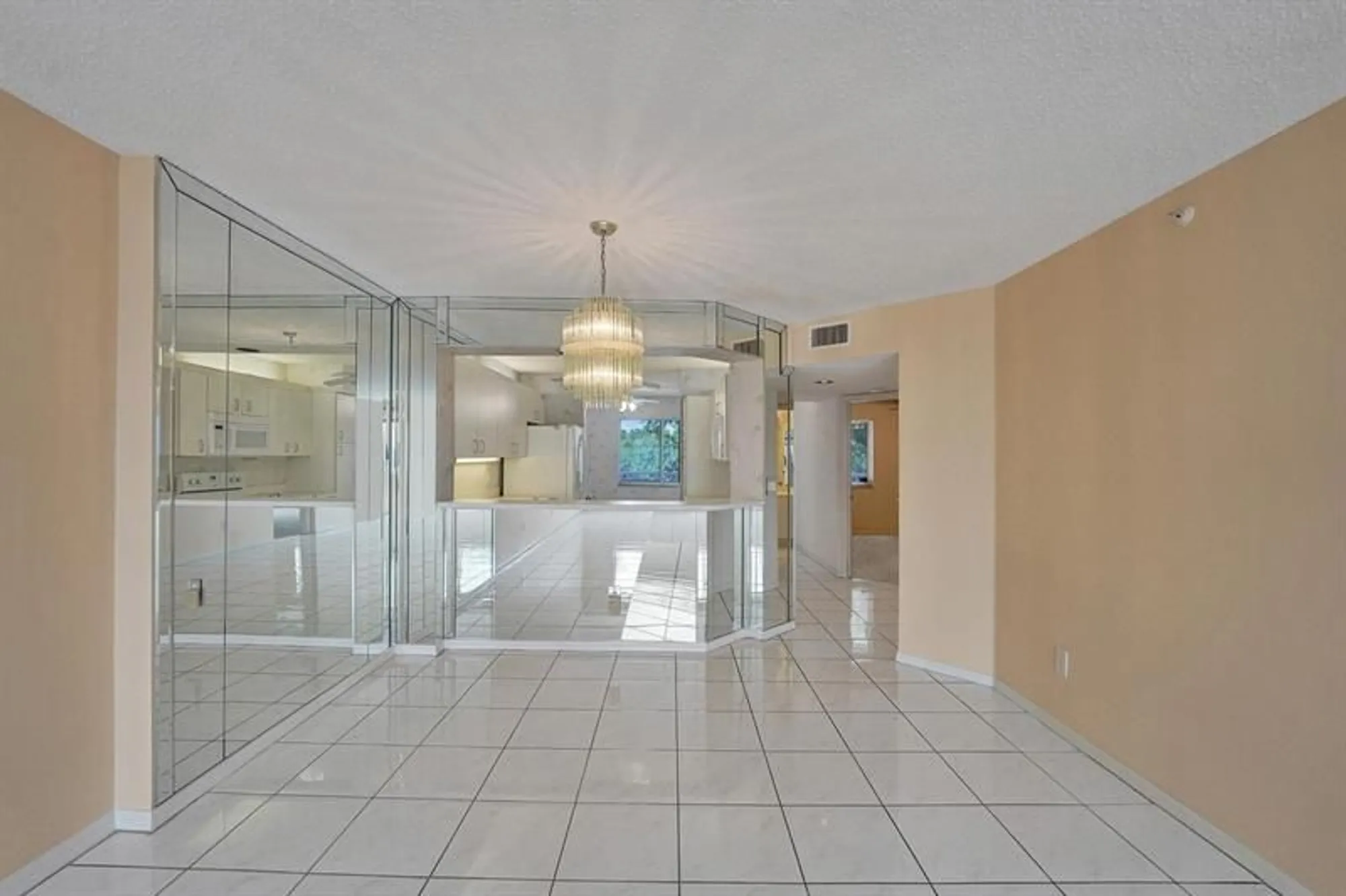 Property Slideshow image 20 of 61 | 9587 weldon cir apt b312, Fort Lauderdale, FL, 33321