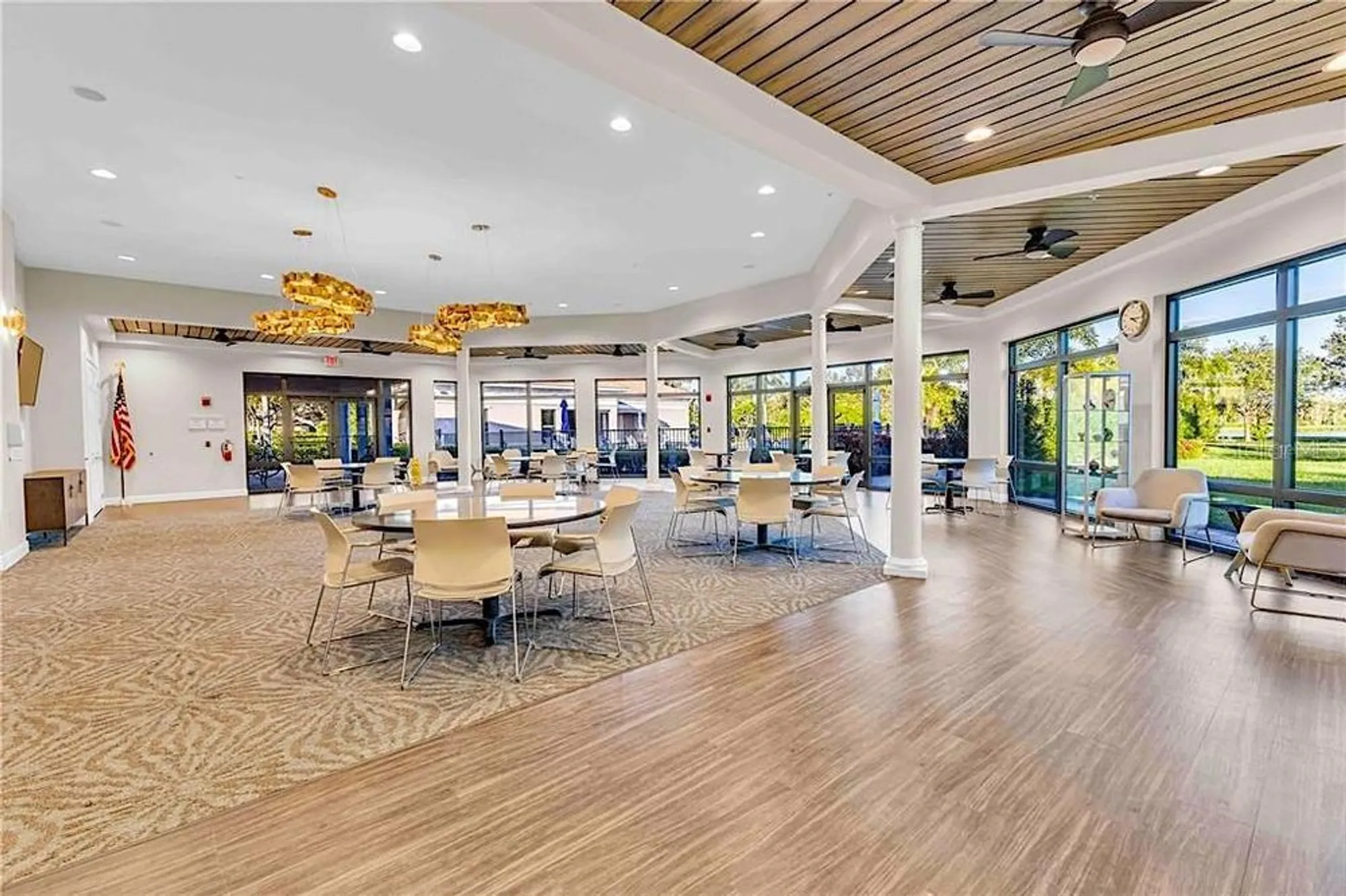 Property Slideshow image 52 of 59 | 8151 victoria falls cir, Sarasota, FL, 34243