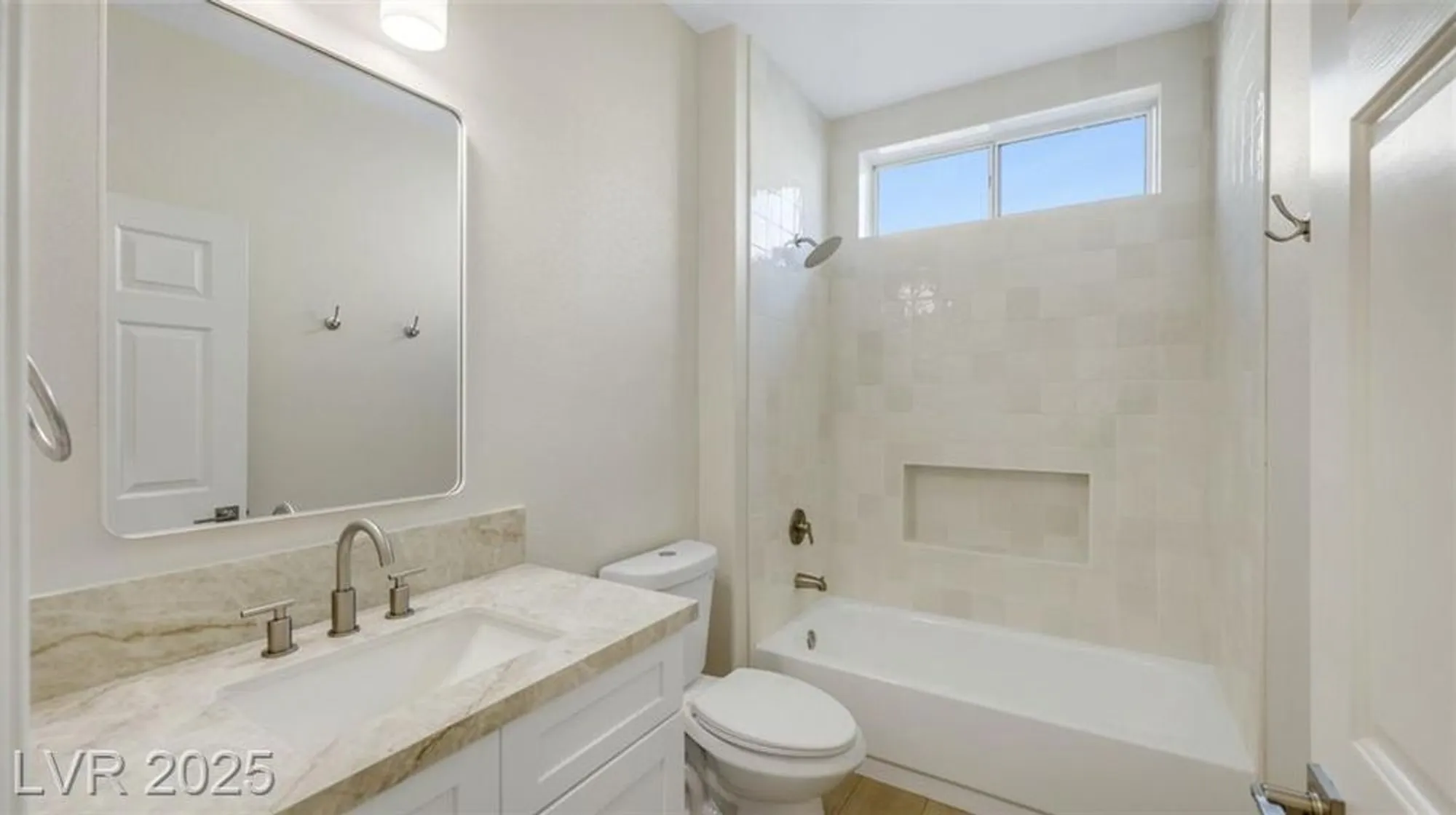 Property Slideshow image 23 of 39 | 3025 bonnie rock dr, Las Vegas, NV, 89134