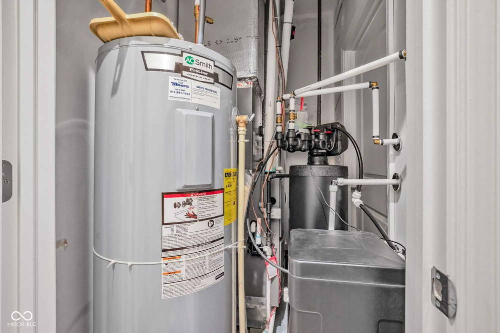 Property Slideshow image 47 of 73 | 2635 ruffian dr, Westfield, IN, 46074