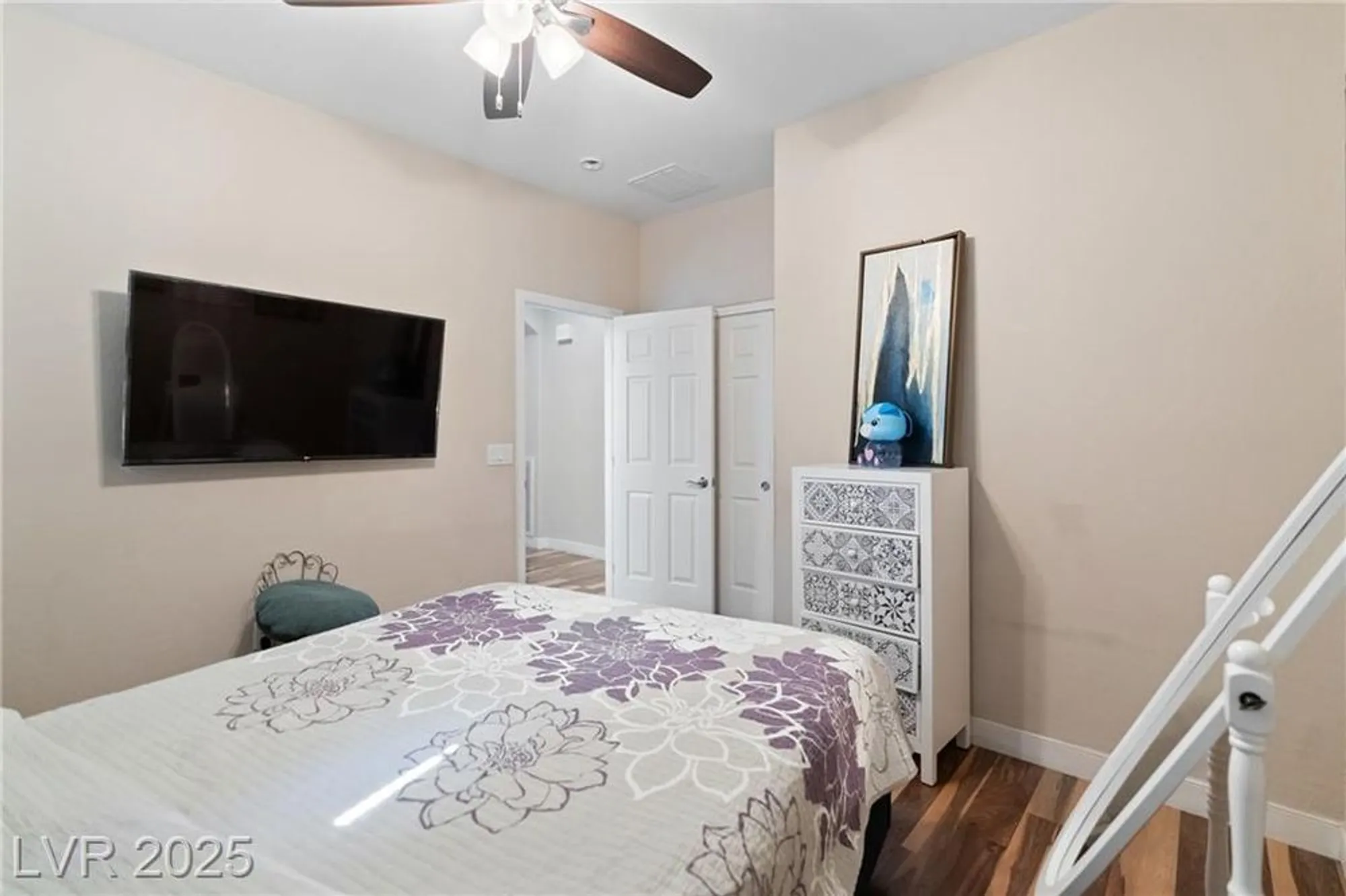 Property Slideshow image 18 of 33 | 5745 sagamore canyon st, North Las Vegas, NV, 89081