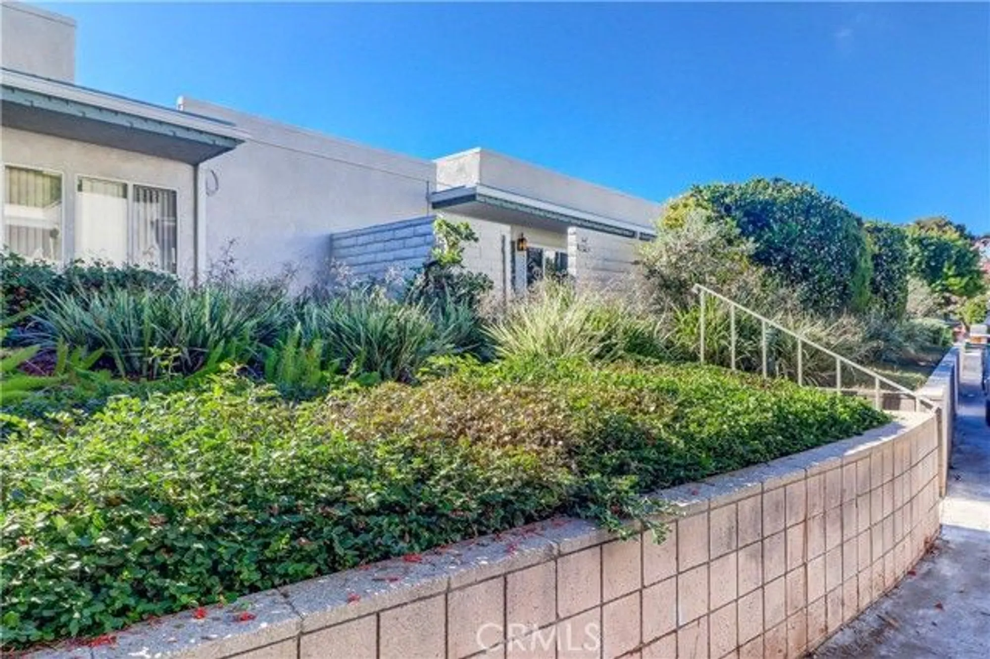 Property Slideshow image 23 of 44 | 950 avenida carmel g, Laguna Woods, CA, 92637