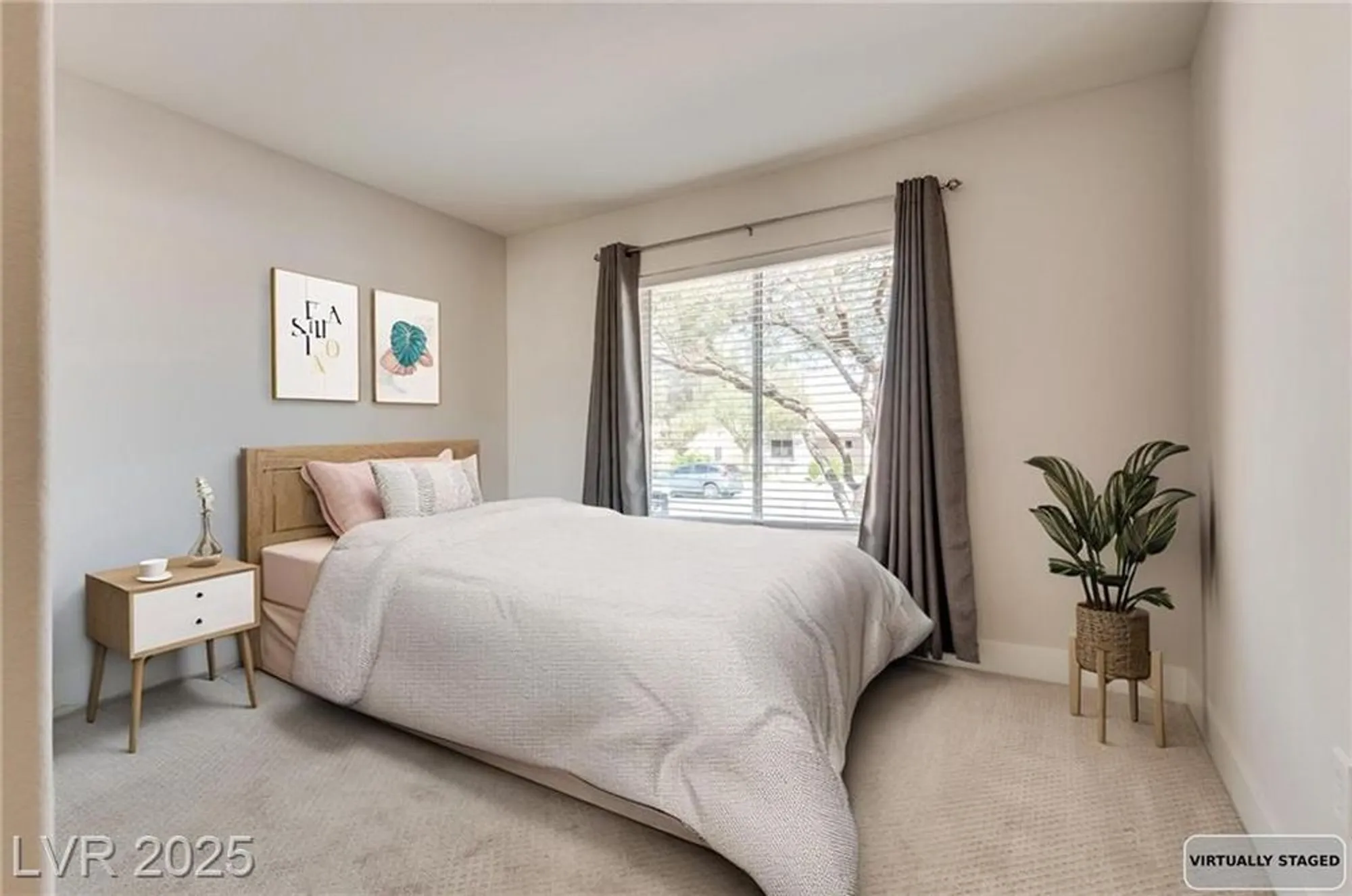 Property Slideshow image 16 of 44 | 2601 lotus hill dr, Las Vegas, NV, 89134