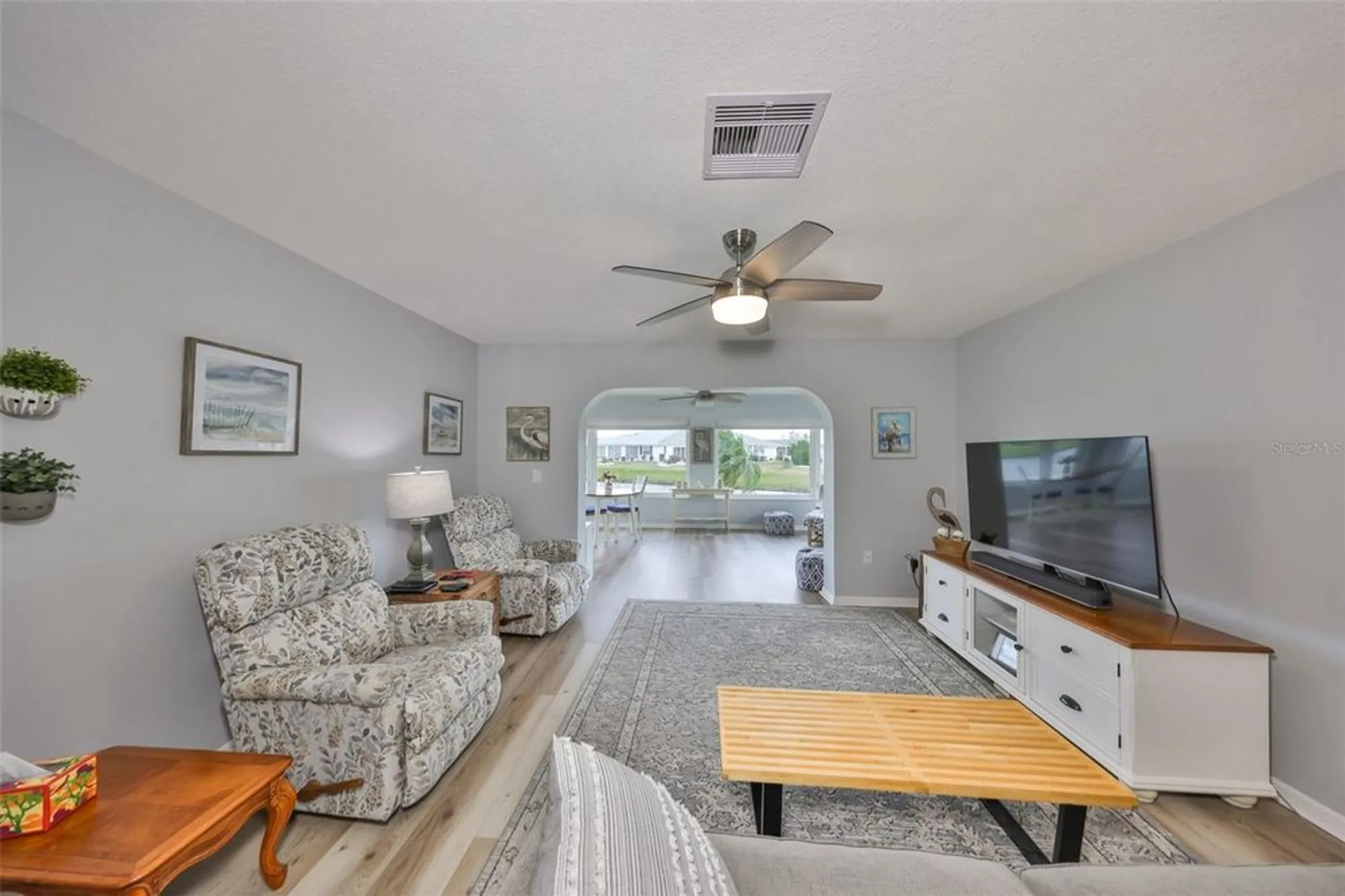 Property Slideshow image 23 of 55 | 1805 columbine pl, Sun City Center, FL, 33573