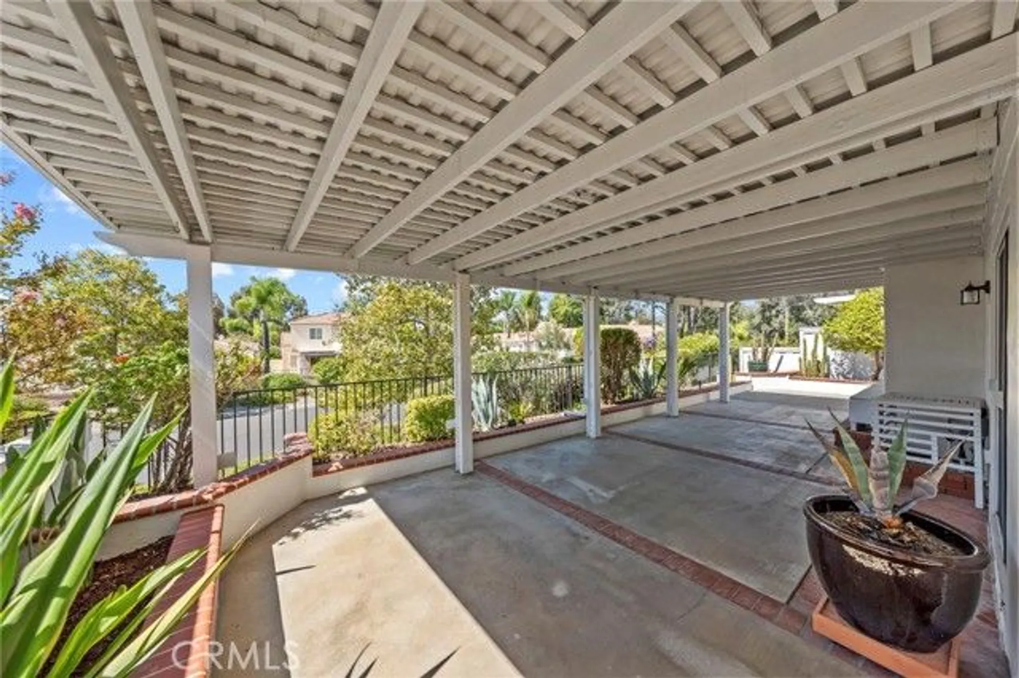 Property Slideshow image 31 of 46 | 40415 via francisco, Murrieta, CA, 92562