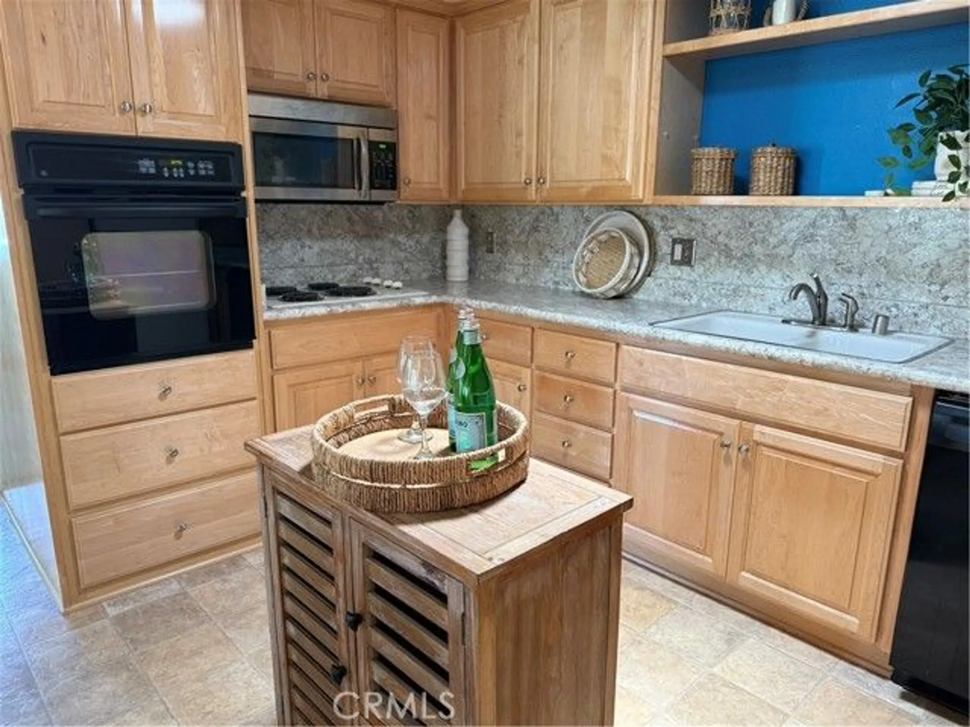 Property Slideshow image 9 of 14 | 1540 northwood rd, Seal Beach, CA, 90740