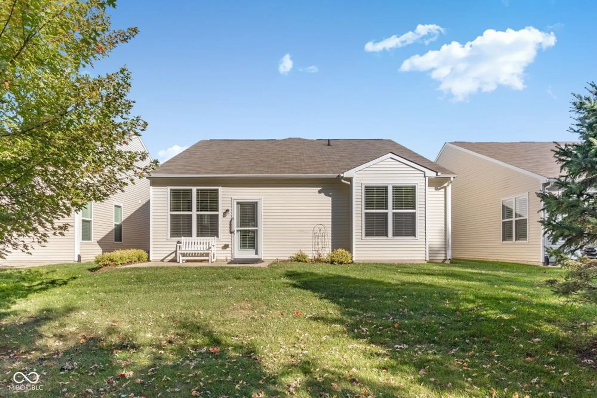 Property Slideshow image 27 of 31 | 16003 malbec st, Fishers, IN, 46037