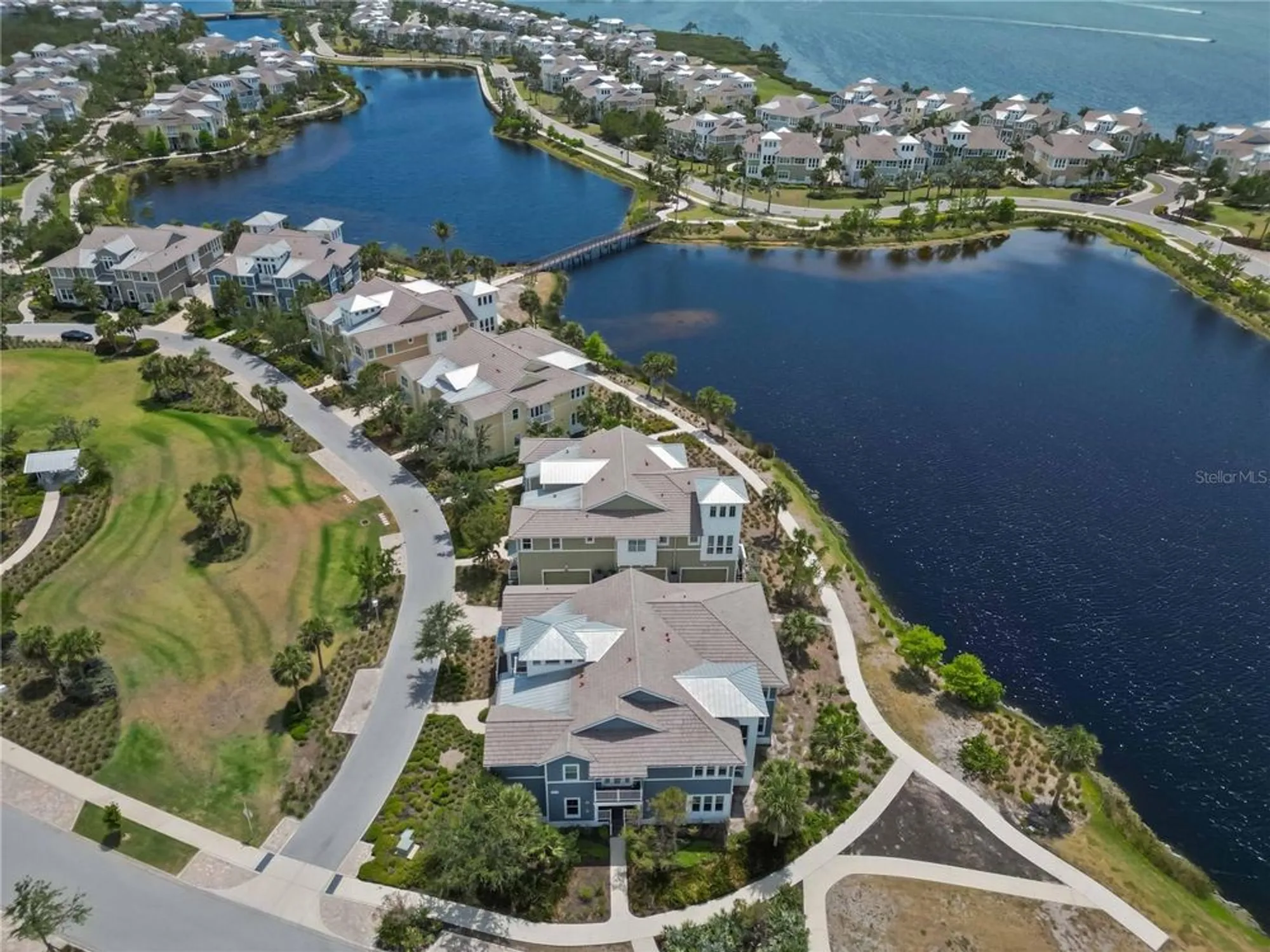 Property Slideshow image 39 of 88 | 230 sapphire lake dr unit 201, Bradenton, FL, 34209