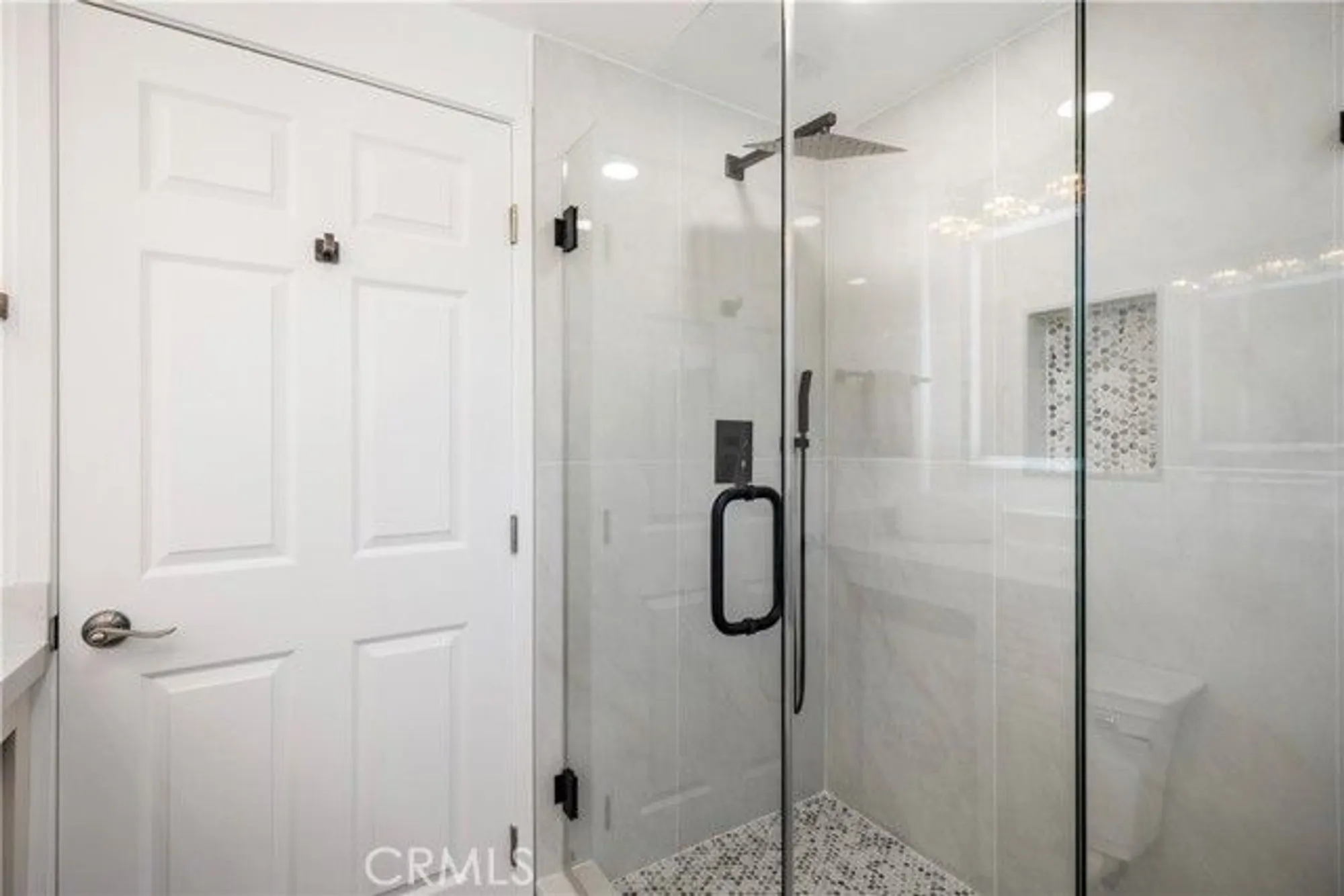 Property Slideshow image 29 of 49 | 2171 via mariposa e unit e n, Laguna Woods, CA, 92637