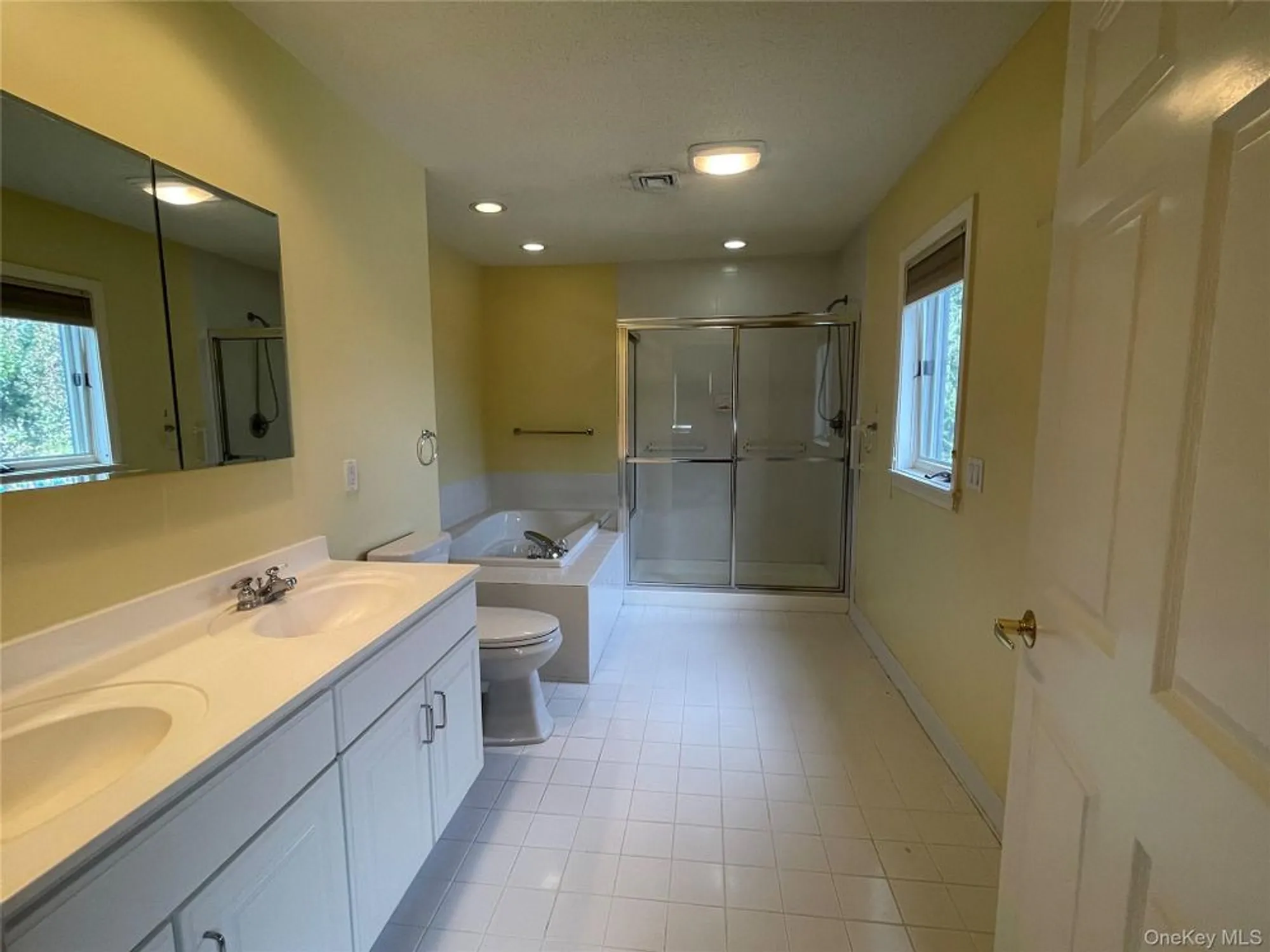 Property Slideshow image 26 of 36 | 418 heritage hls c, Somers, NY, 10589