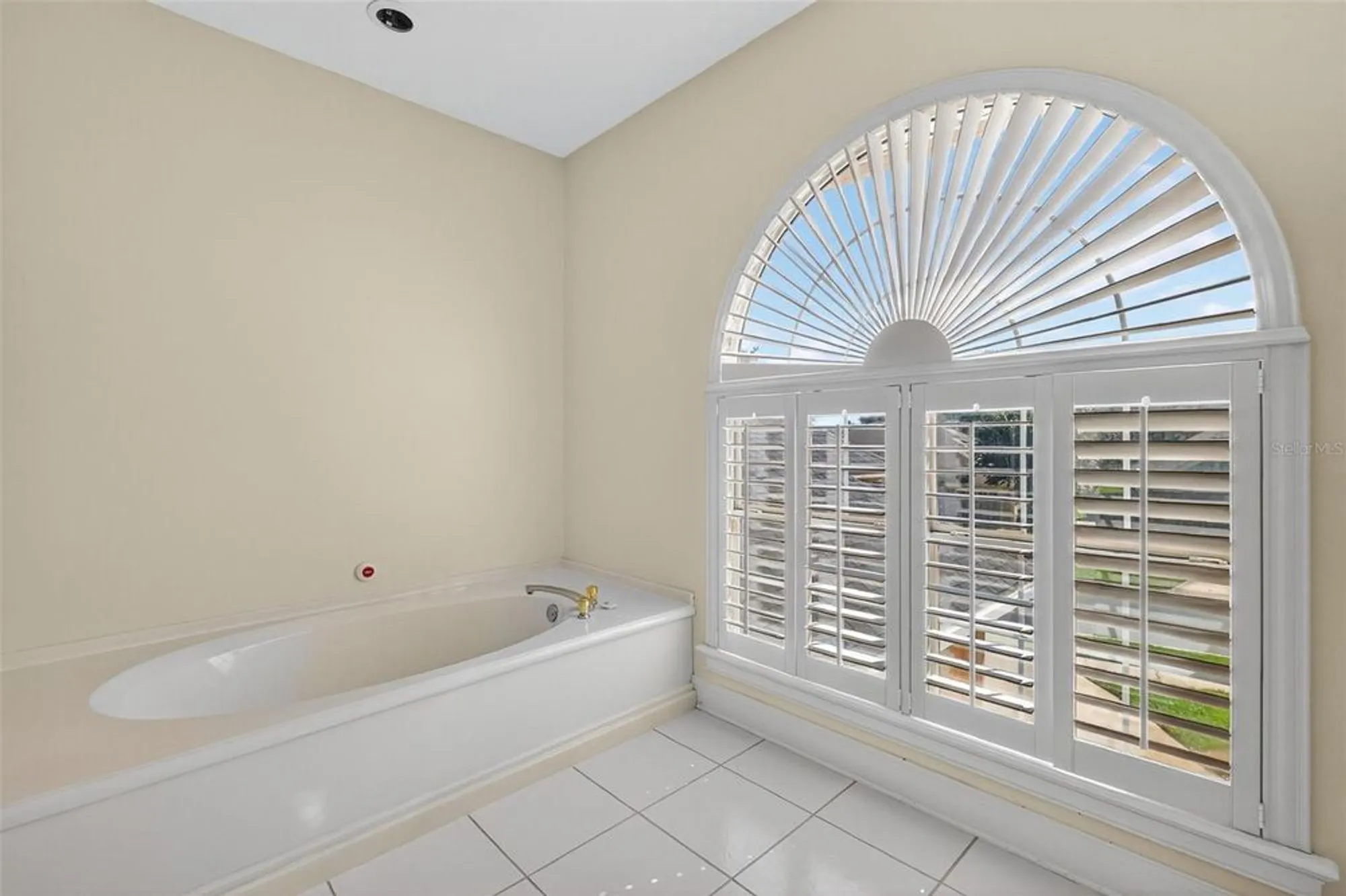 Property Slideshow image 30 of 80 | 1861 edgewater dr, Mount Dora, FL, 32757