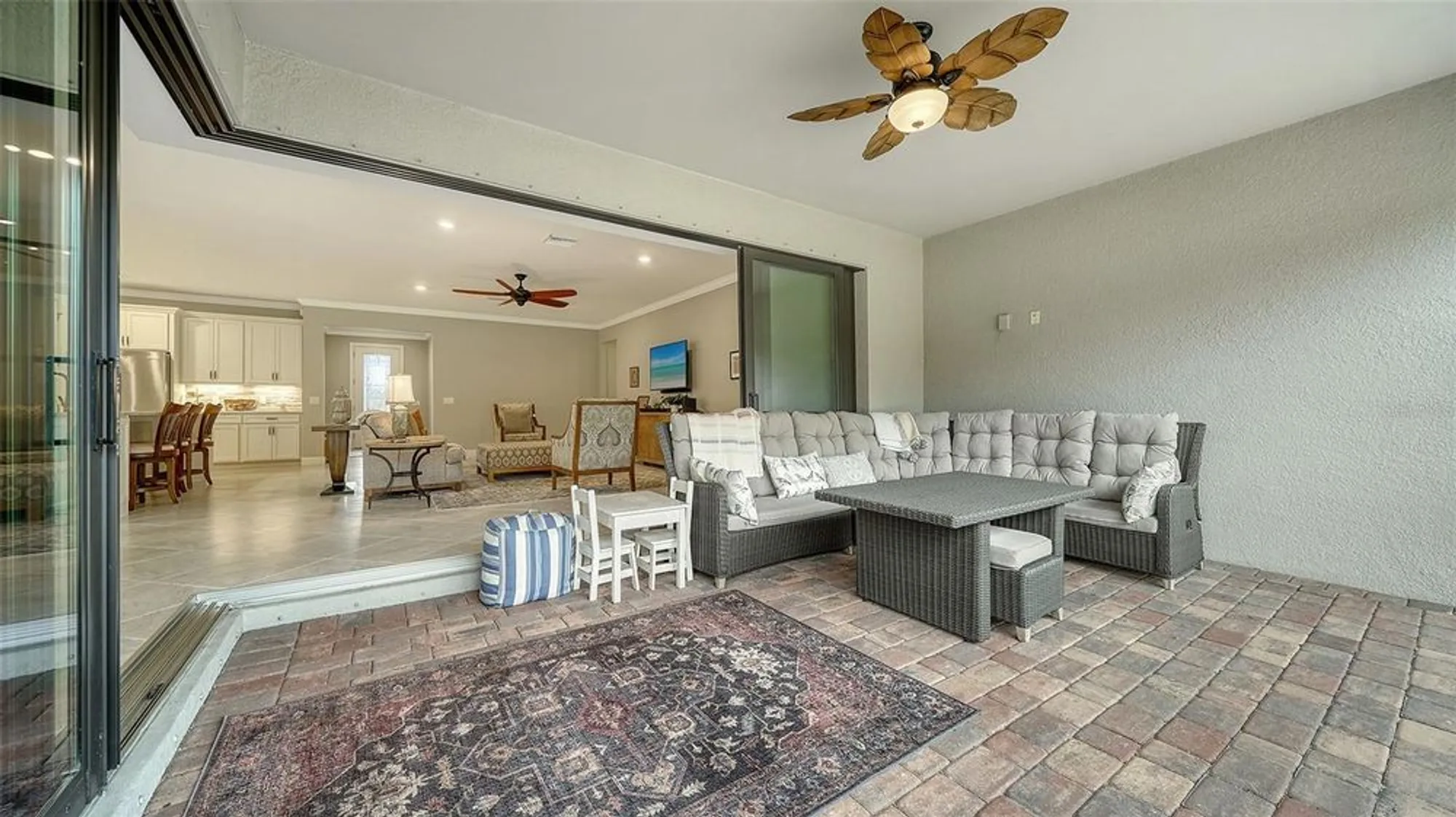 Property Slideshow image 14 of 55 | 6839 chester trl, Bradenton, FL, 34202