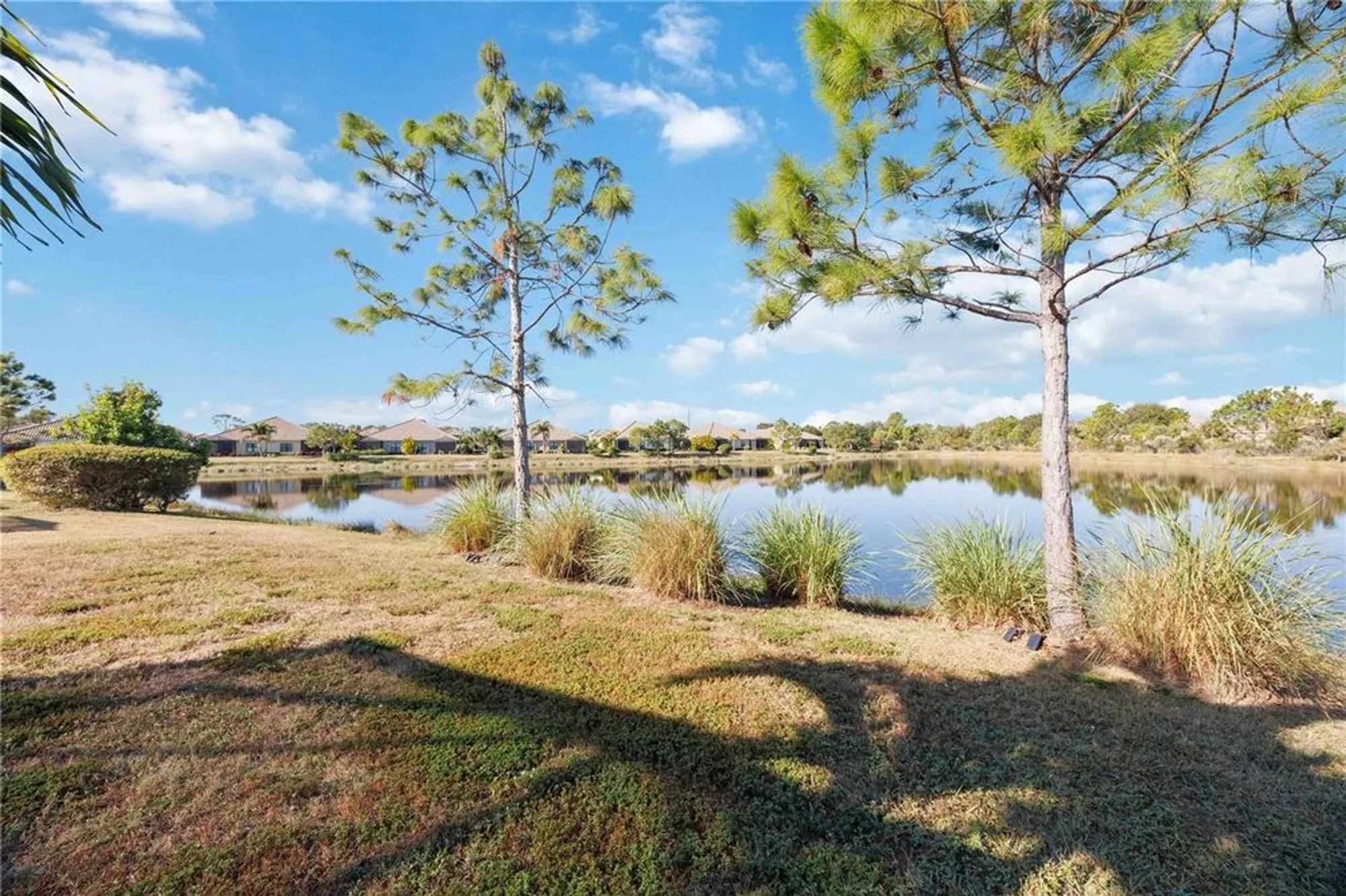 Property Slideshow image 50 of 70 | 21625 avon park ct, Venice, FL, 34293