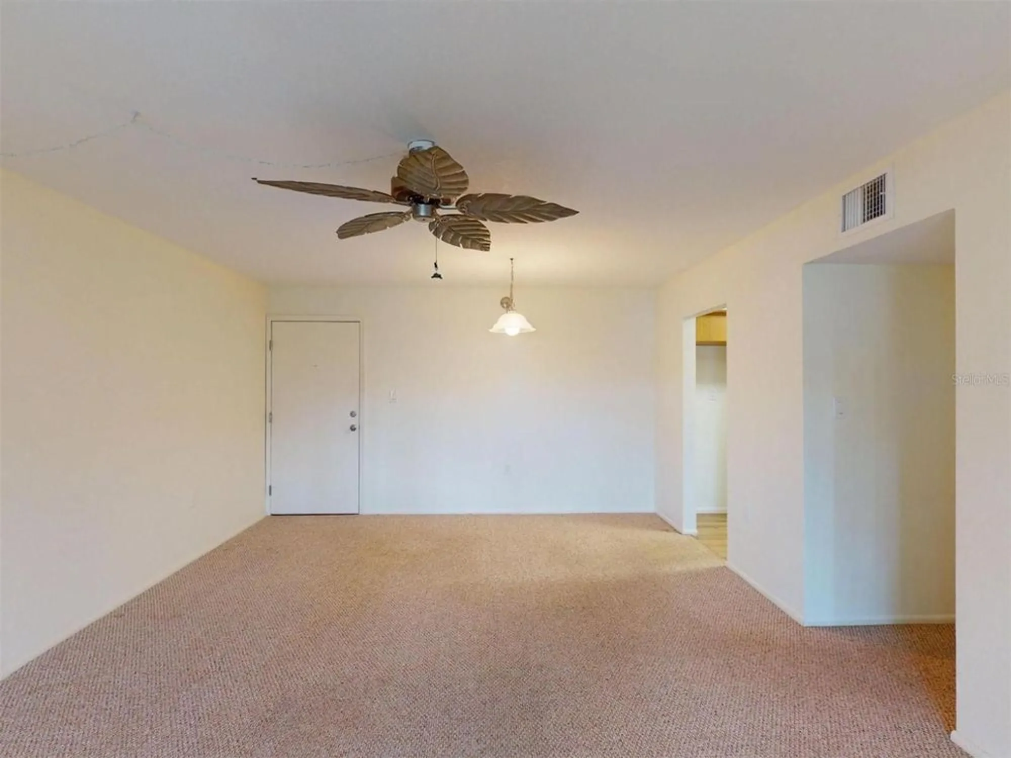 Property Slideshow image 6 of 32 | 21267 gertrude ave 113, Port Charlotte, FL, 33952