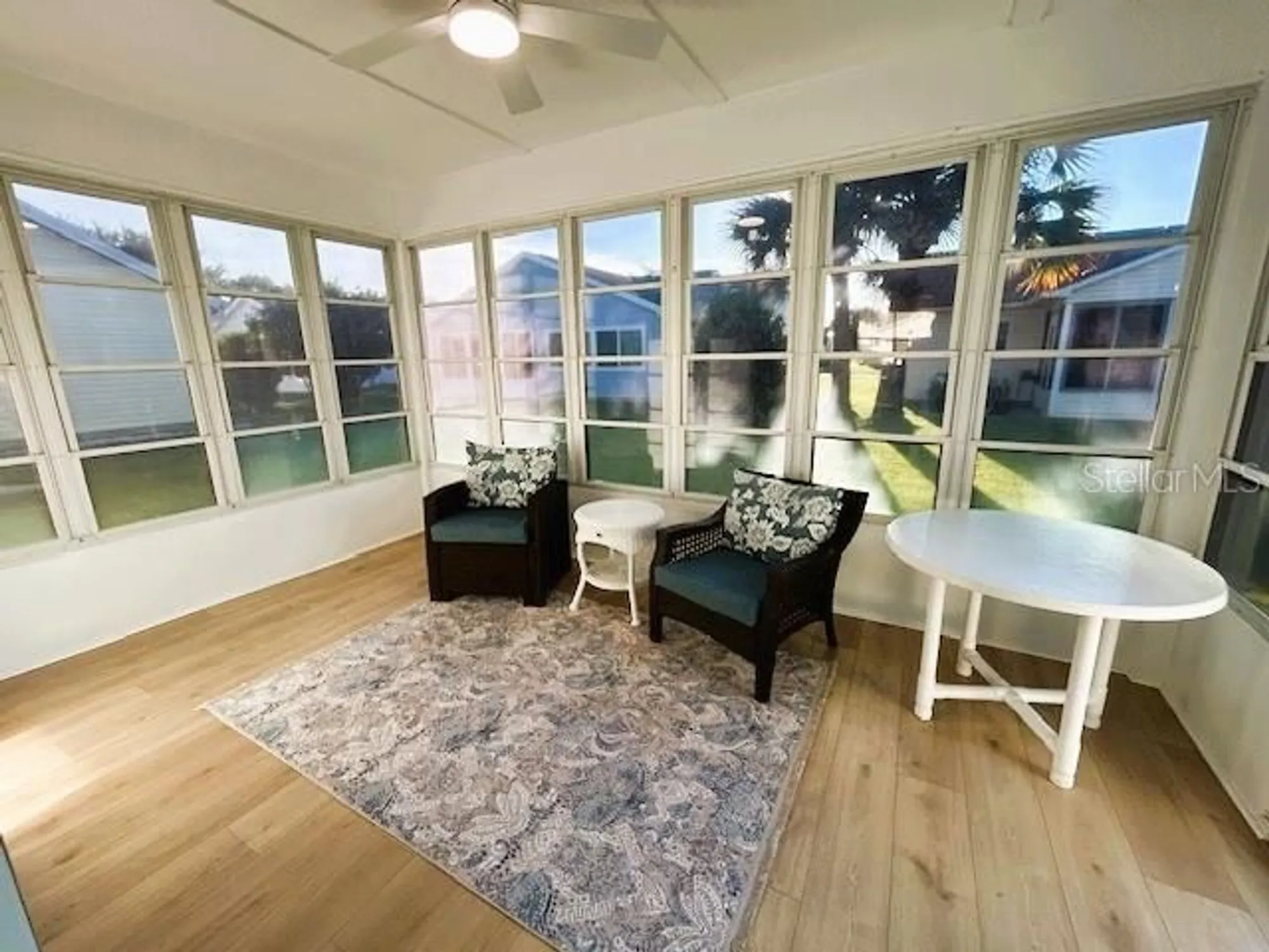 Property Slideshow image 14 of 41 | 528 valencia pl, Lady Lake, FL, 32159