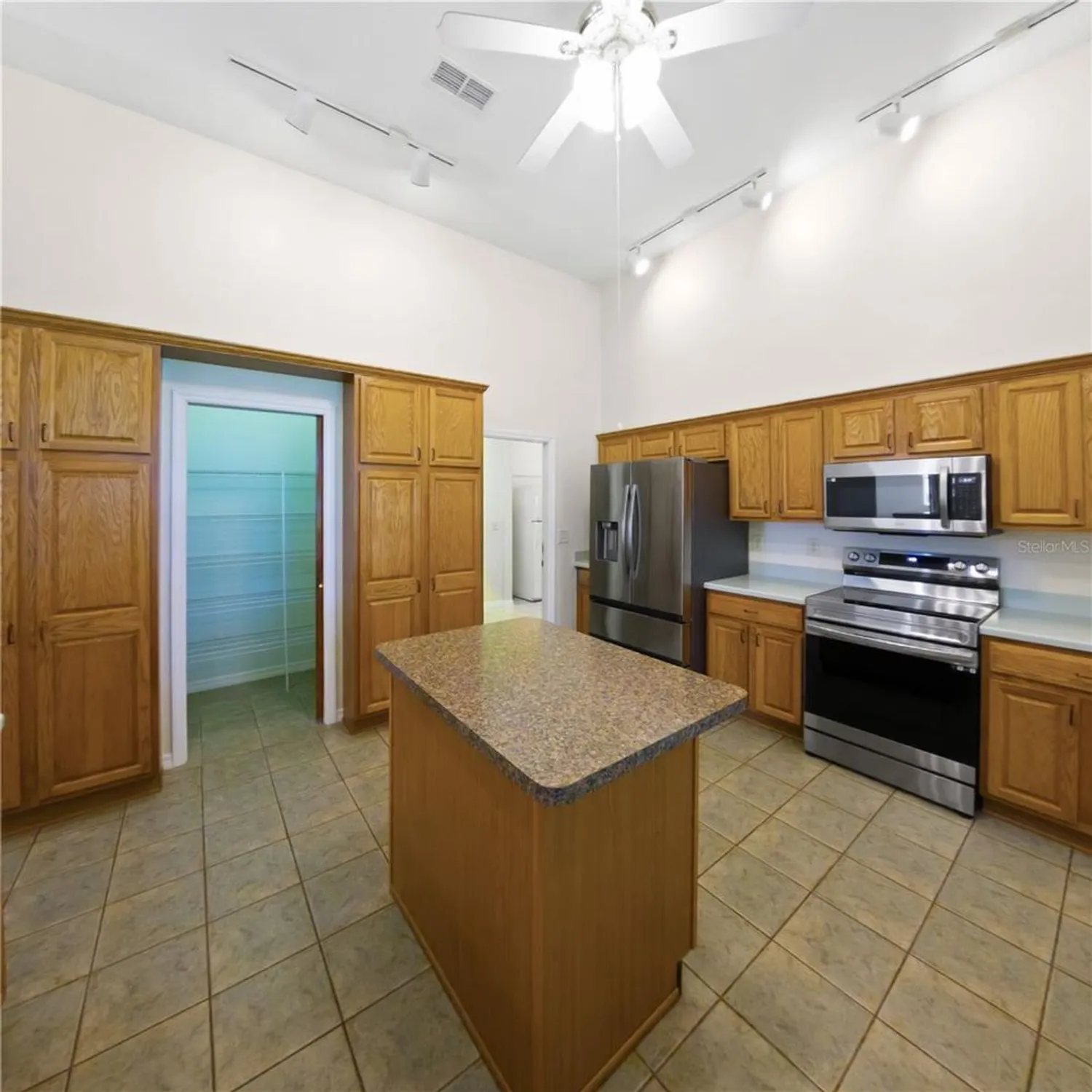 Property Slideshow image 13 of 56 | 6707 sw 113th pl, Ocala, FL, 34476